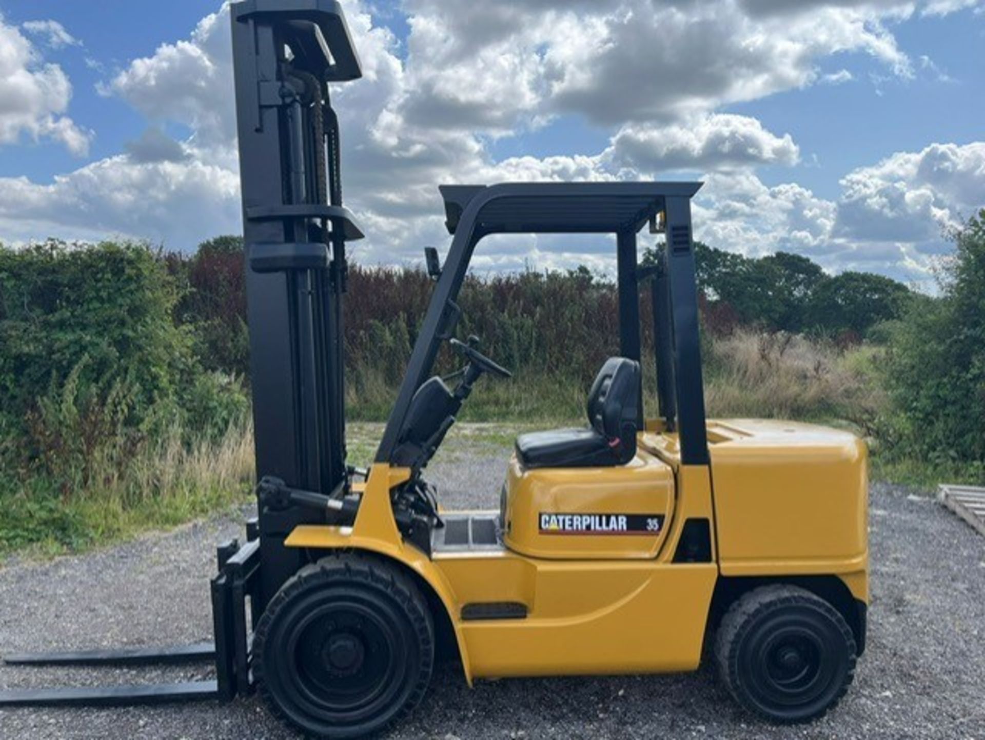 2001, CATERPILLAR Diesel Forklift - Image 8 of 11