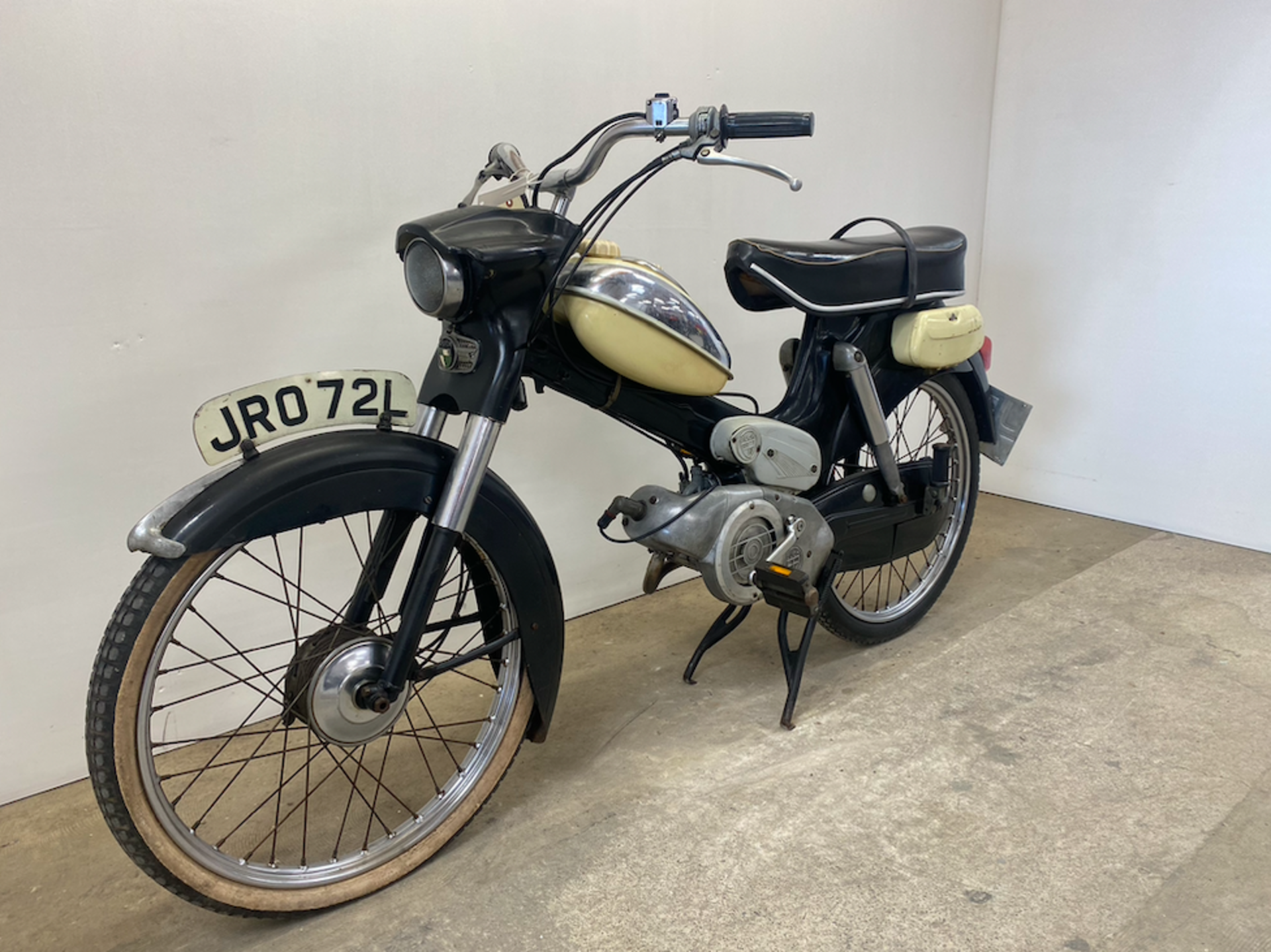 PUCH Model: MV Engine Size (cc): 50 ***NO RESERVE*** - Image 5 of 7