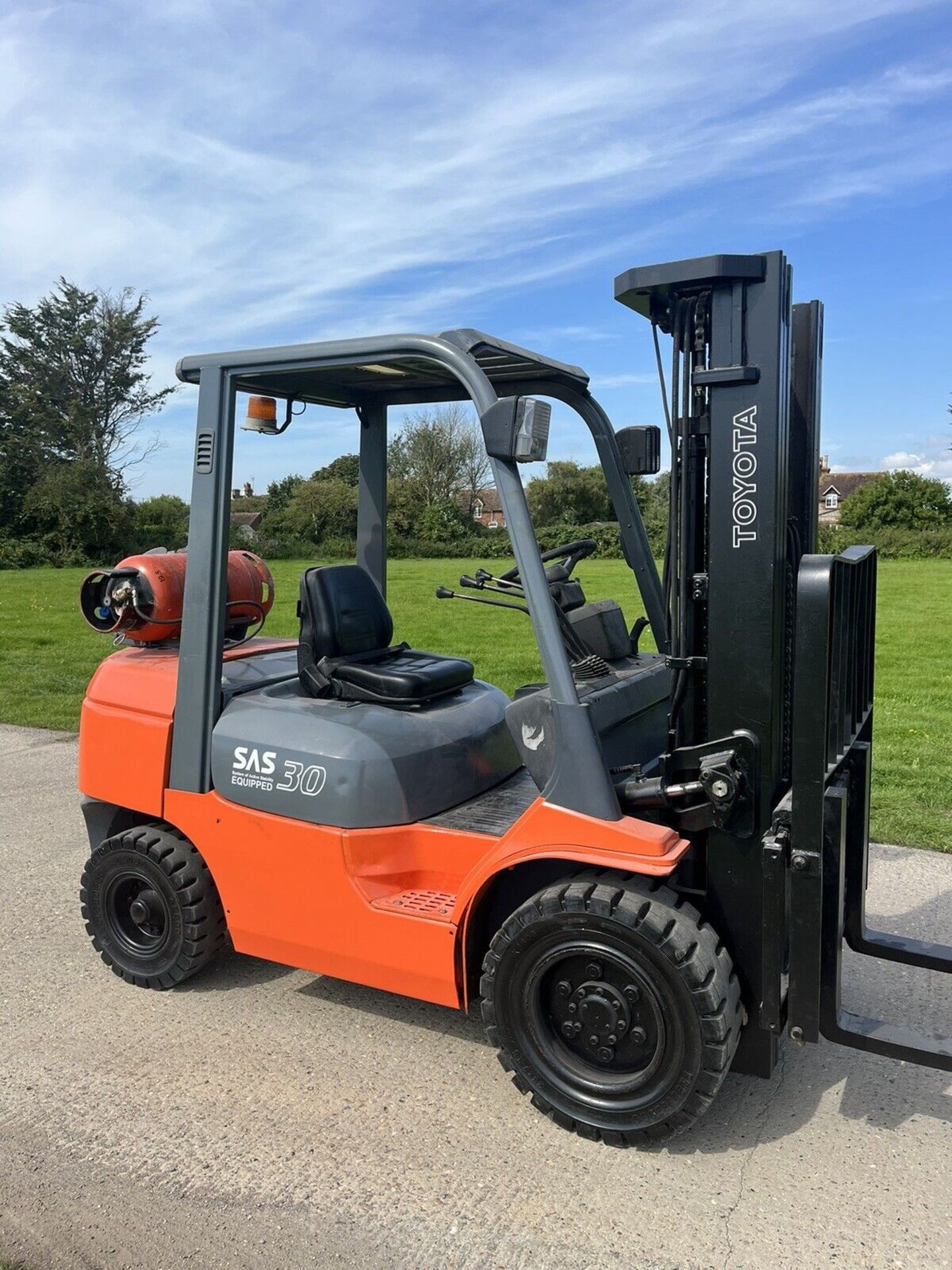 TOYOTA, 3 Tonne Gas Forklift Truck - Image 4 of 4