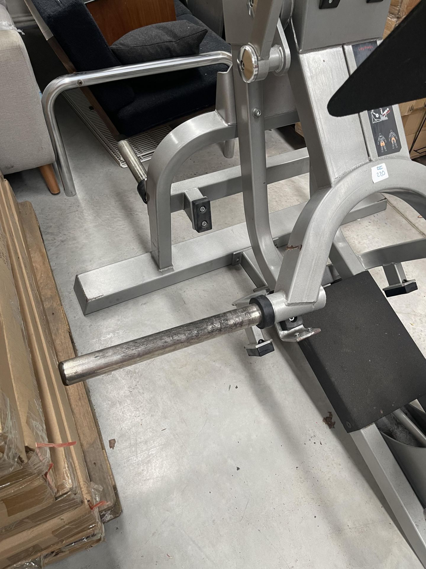 1 x Leg Press Machine - Out of Order - Image 5 of 6
