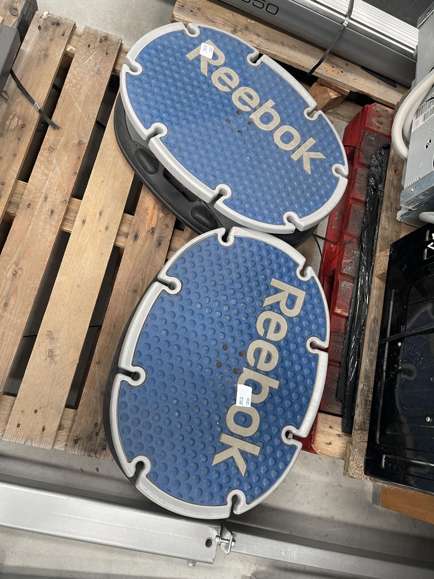 Reebok Balce Board x 2 - Image 3 of 4