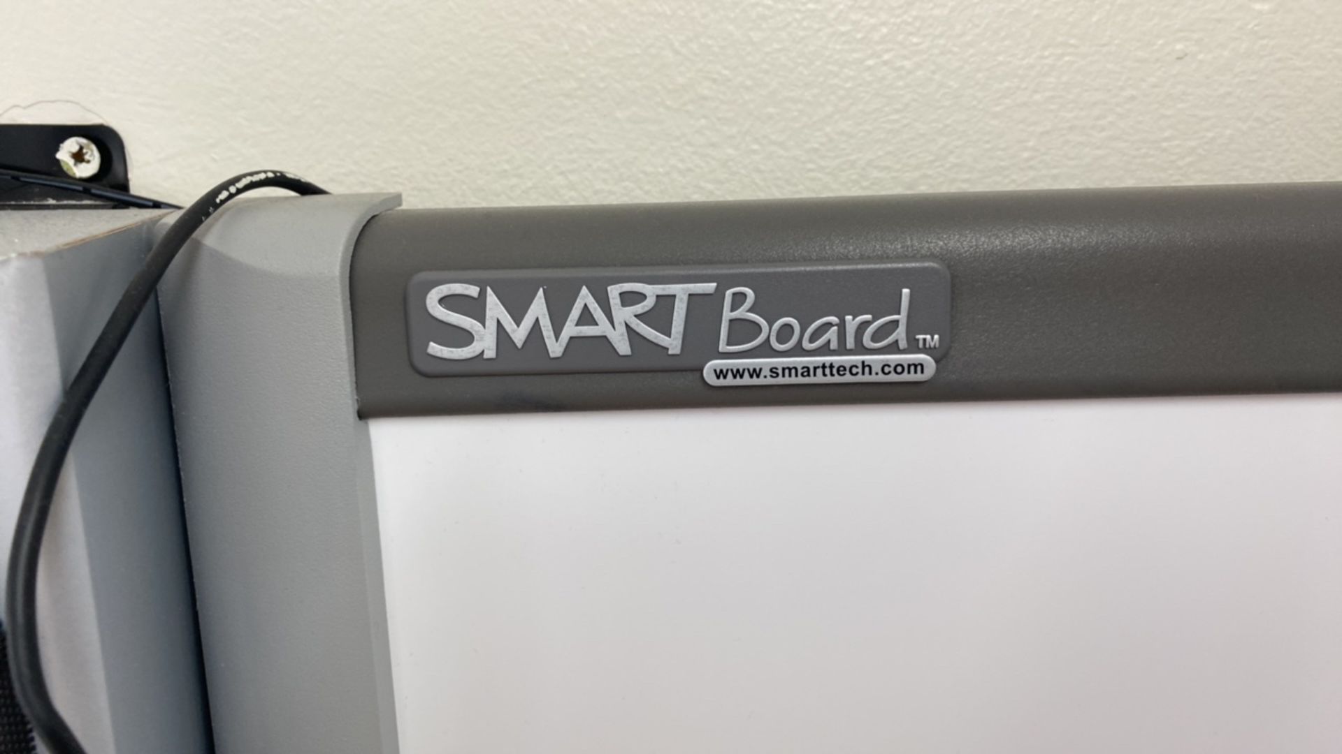 Smart Board - Image 5 of 6