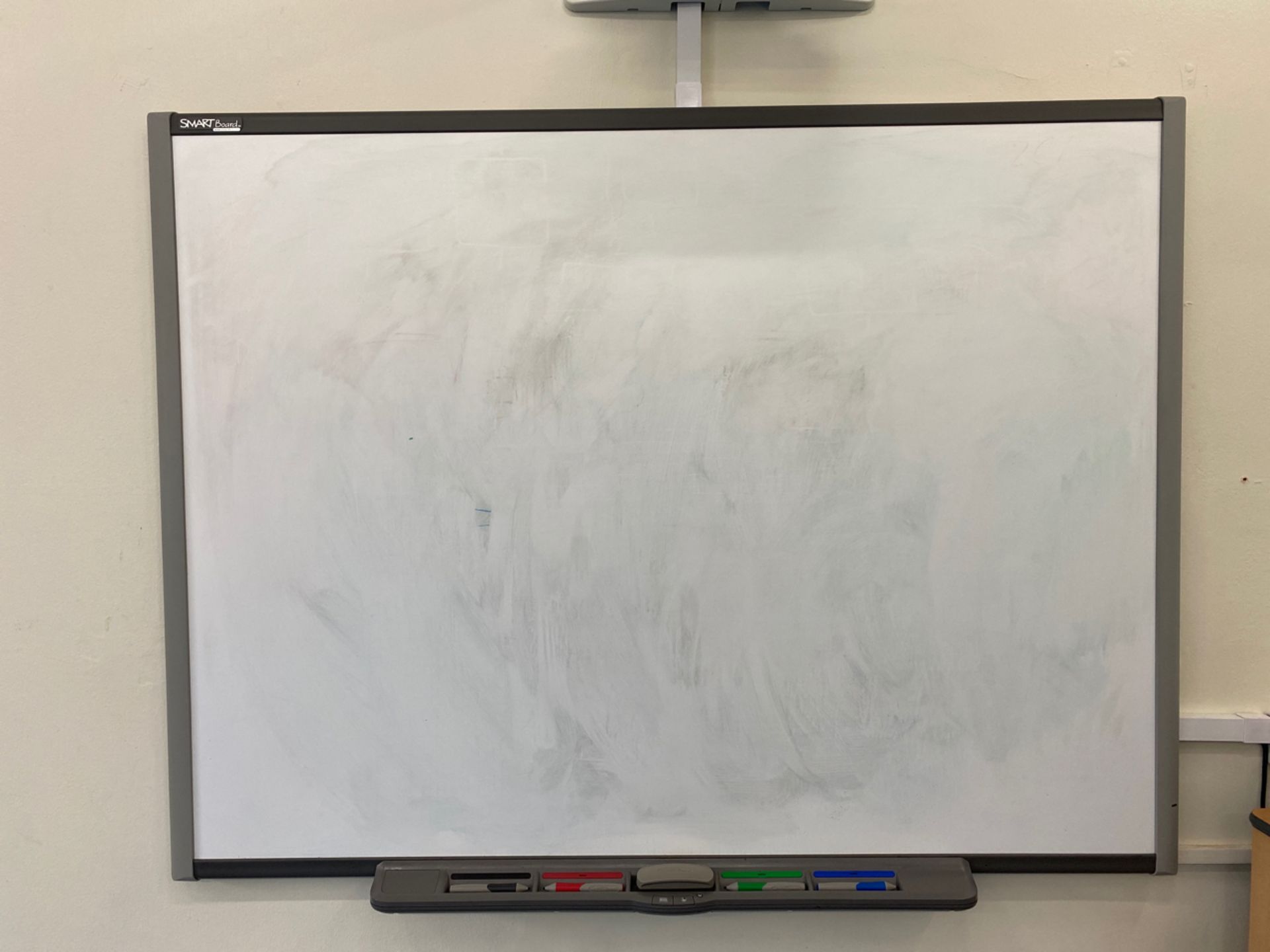 Smart Board - Image 2 of 6