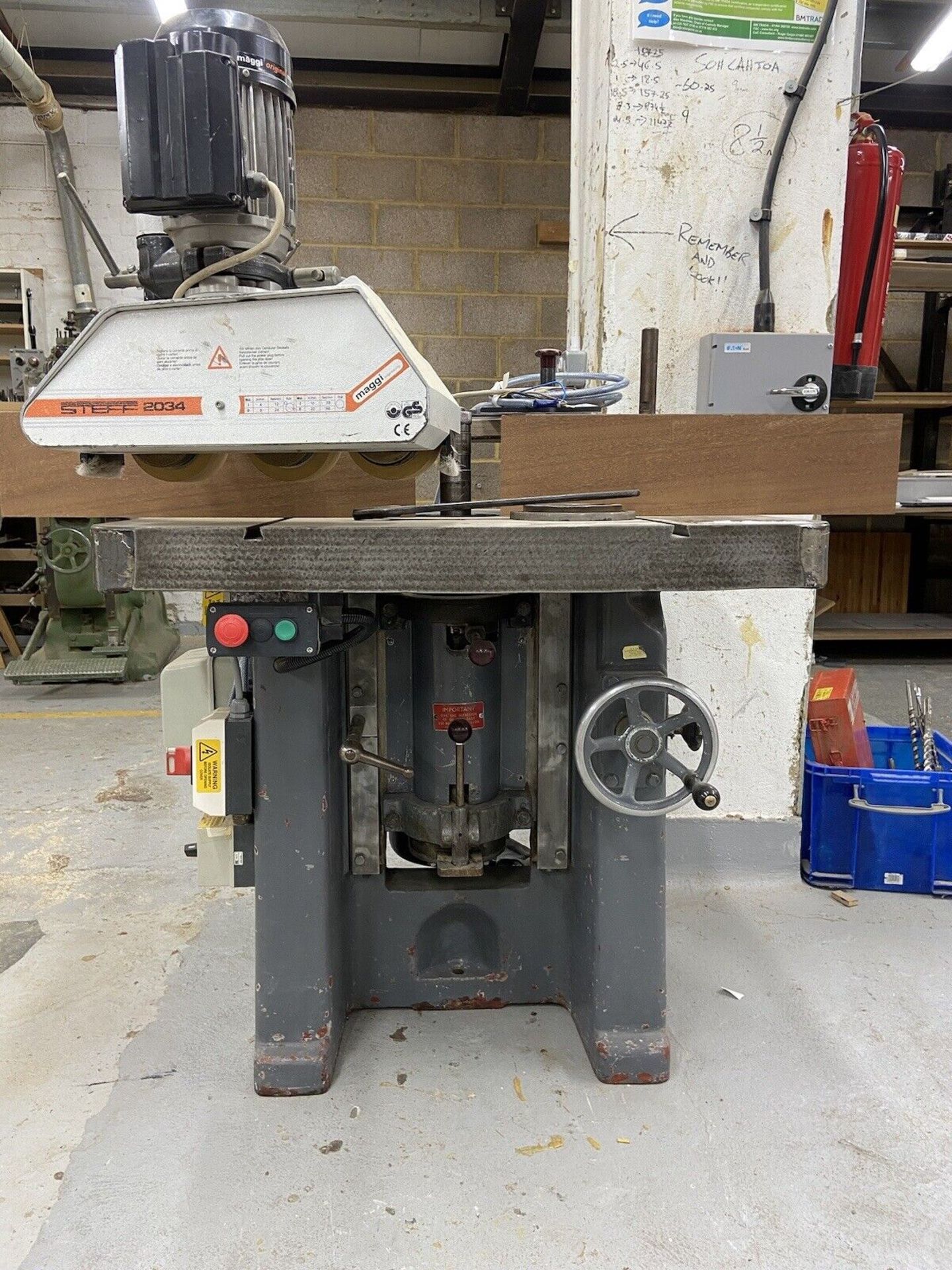 Wadkin EQ Spindle Moulder And Steff 2034 Power Feed. - Image 2 of 8