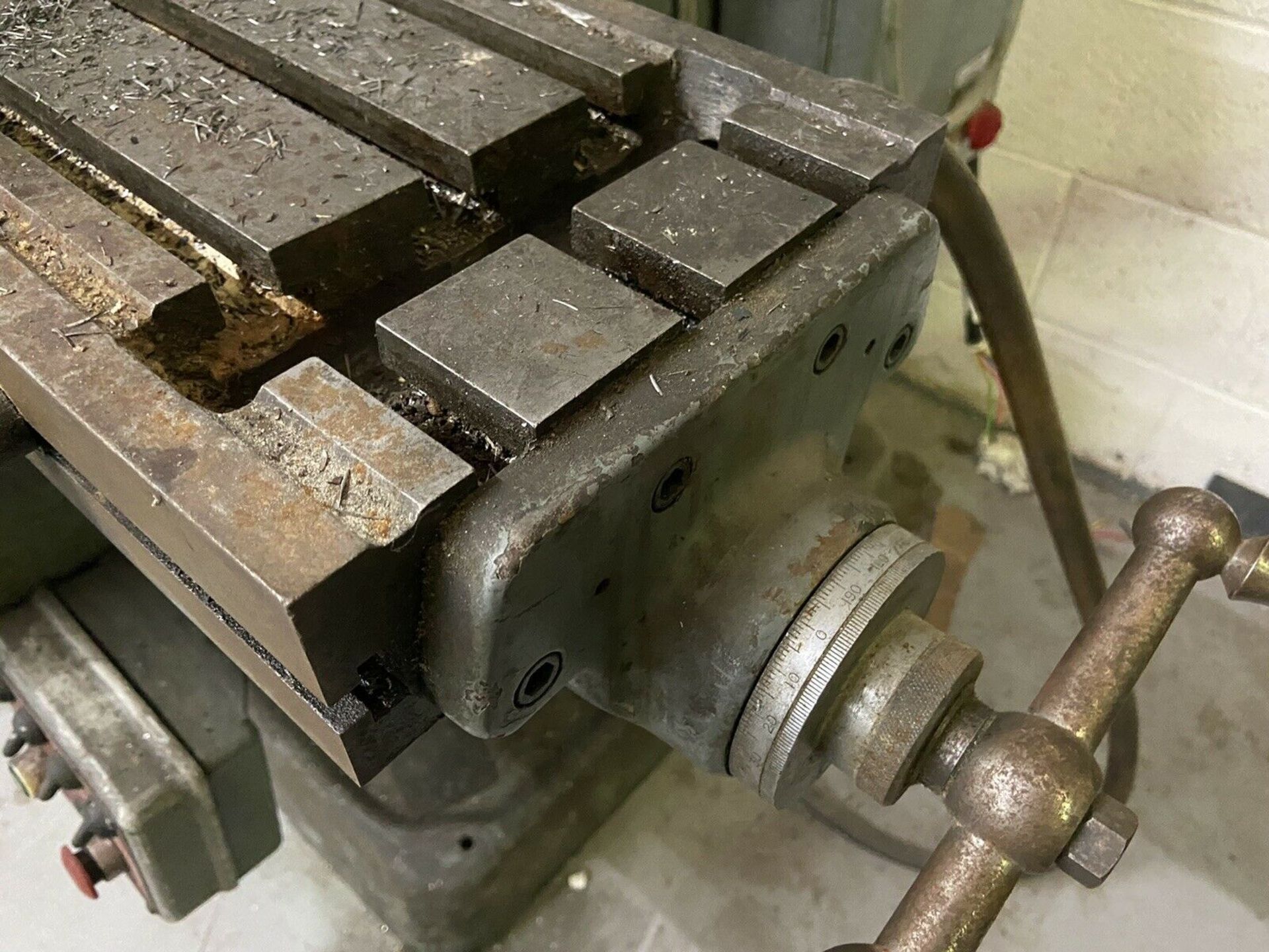 Bridgeport JB milling machine with acu-rite / controls - Image 12 of 12