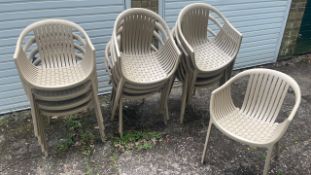 15 Plastic Outdoor Chairs