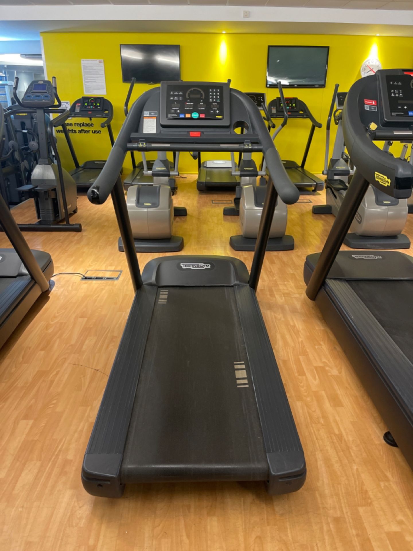 Technogym Treadmill 600