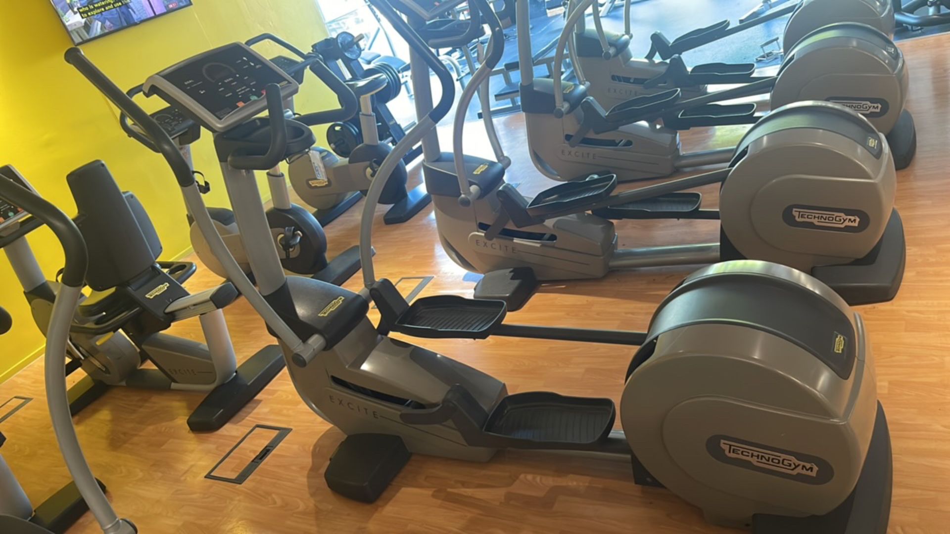 Technogym Cross Trainer - Image 7 of 7