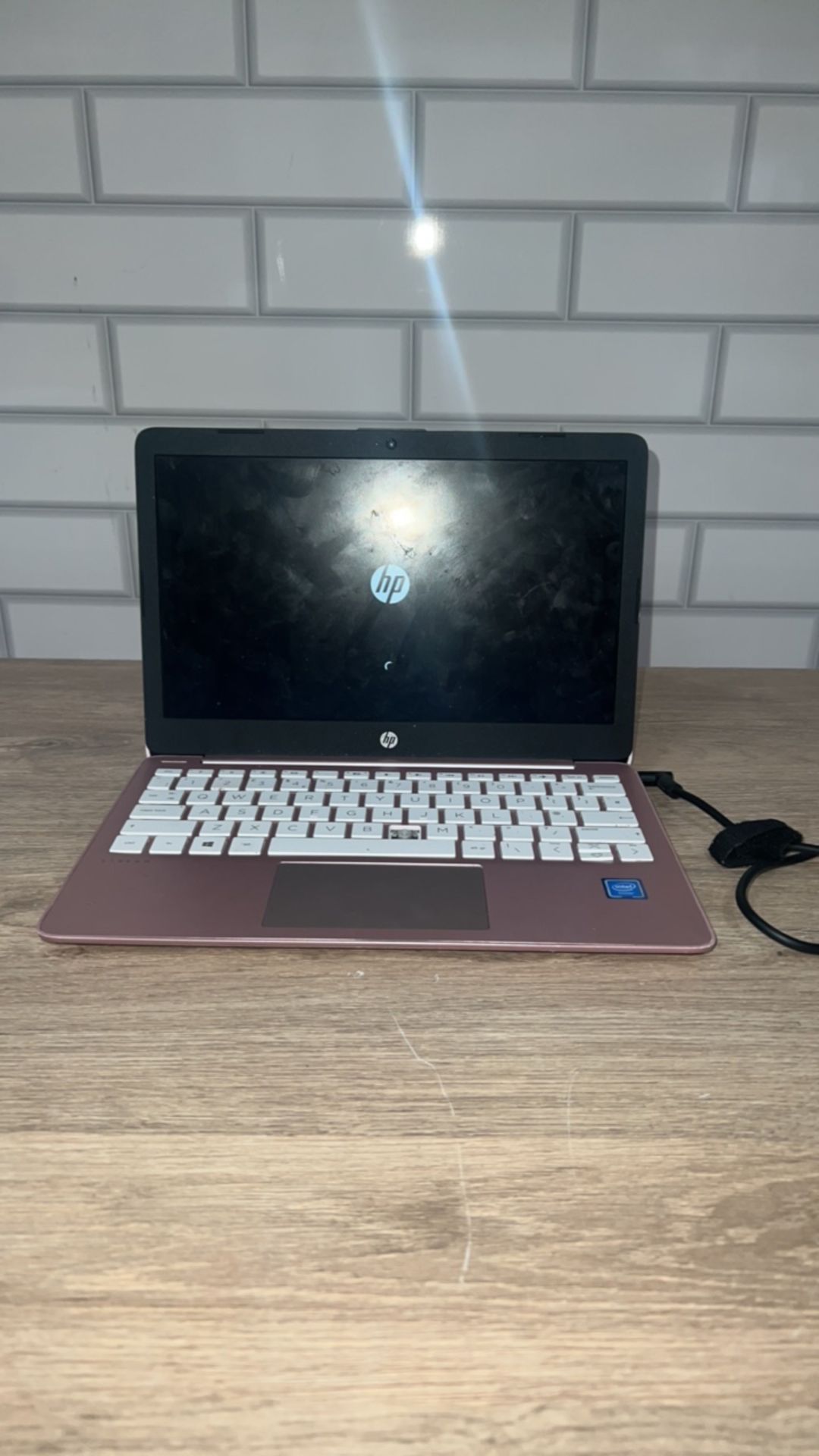 HP STREAM 11.6 INCH LAPTOP INTEL CELERON - Image 2 of 3