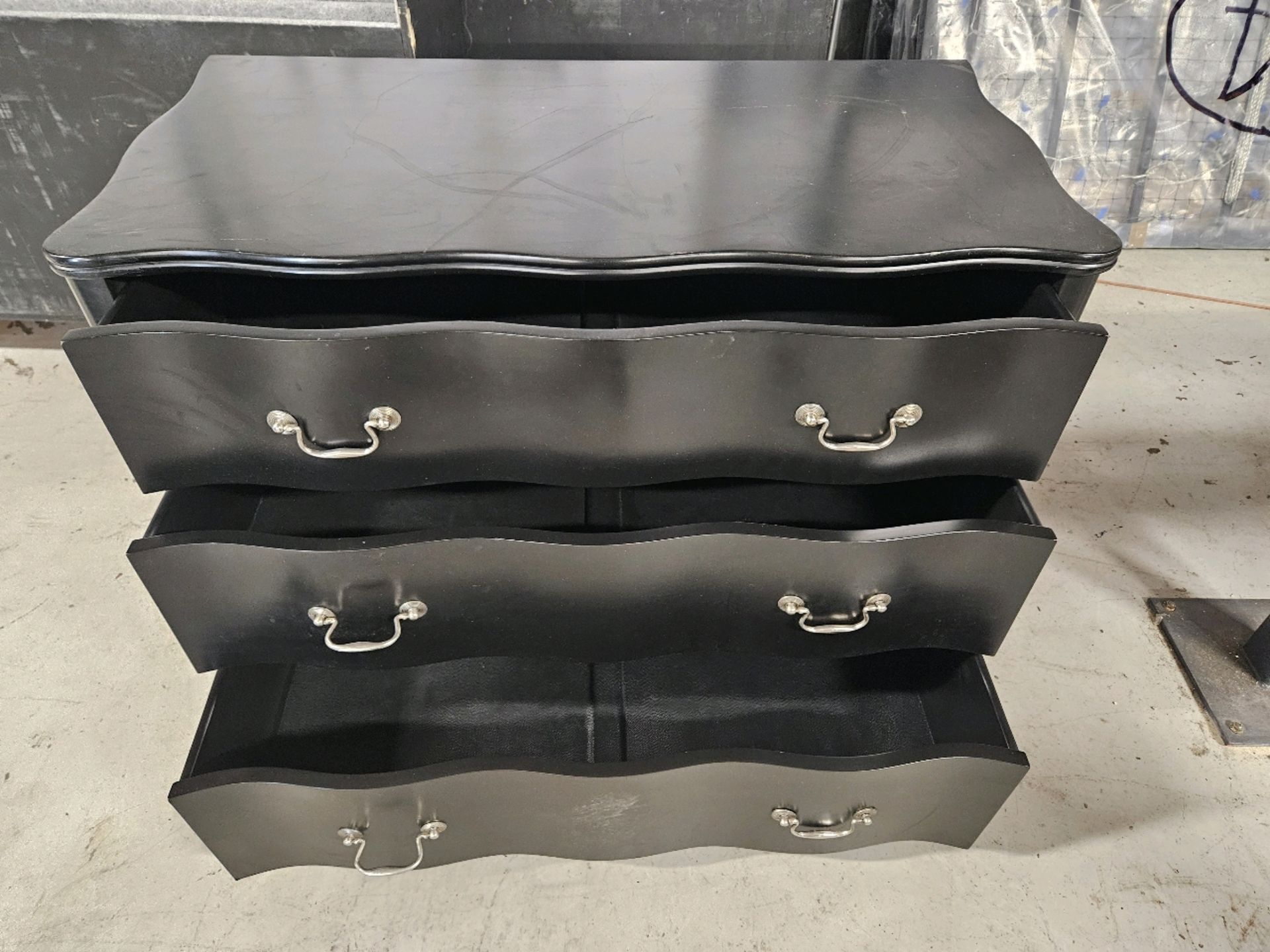 Contemporary Chest of Drawers - Bild 2 aus 6