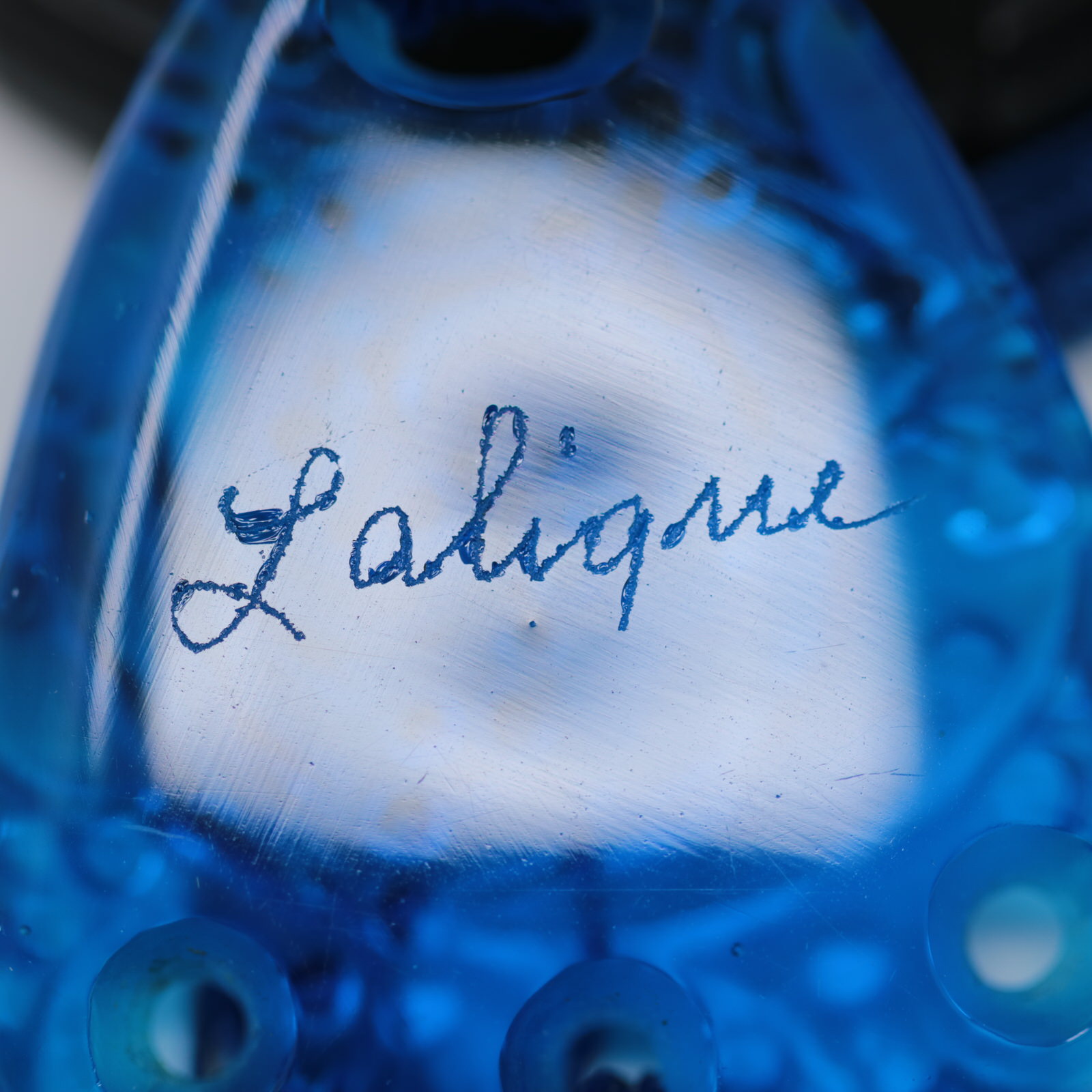Rene Lalique Electric Blue Coloured Glass 'Graines' Pendant - Image 5 of 5