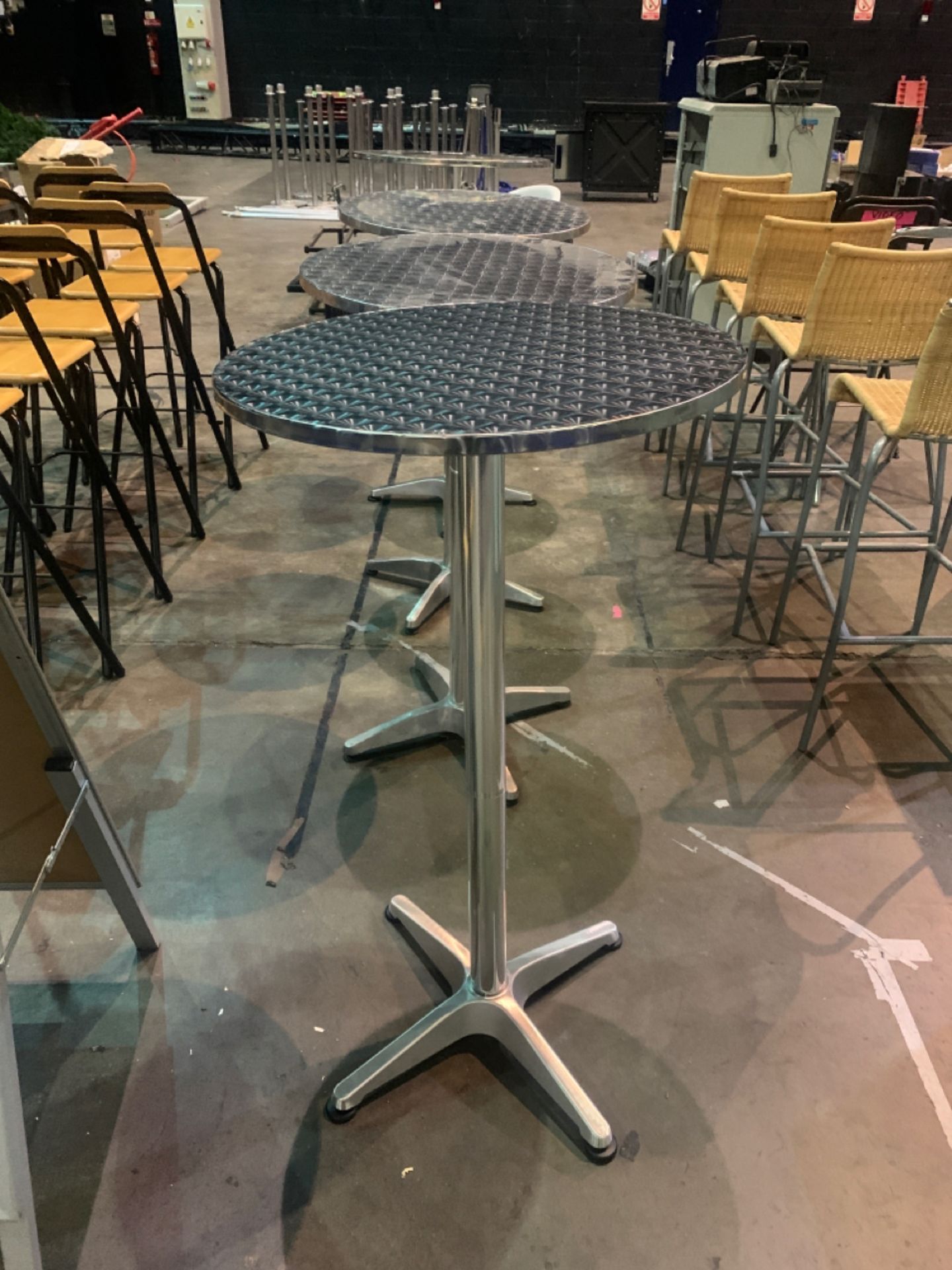 Set of 4 Matching Round Bar Tables - Image 2 of 2