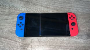 NINTENDO SWITCH CONSOLE OLED NEON BLUE RED