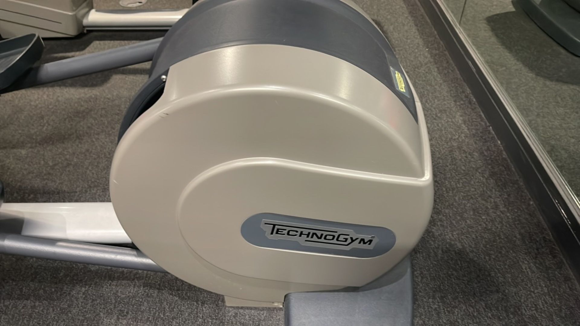 Technogym Synchro 700 SP LED - Image 4 of 6