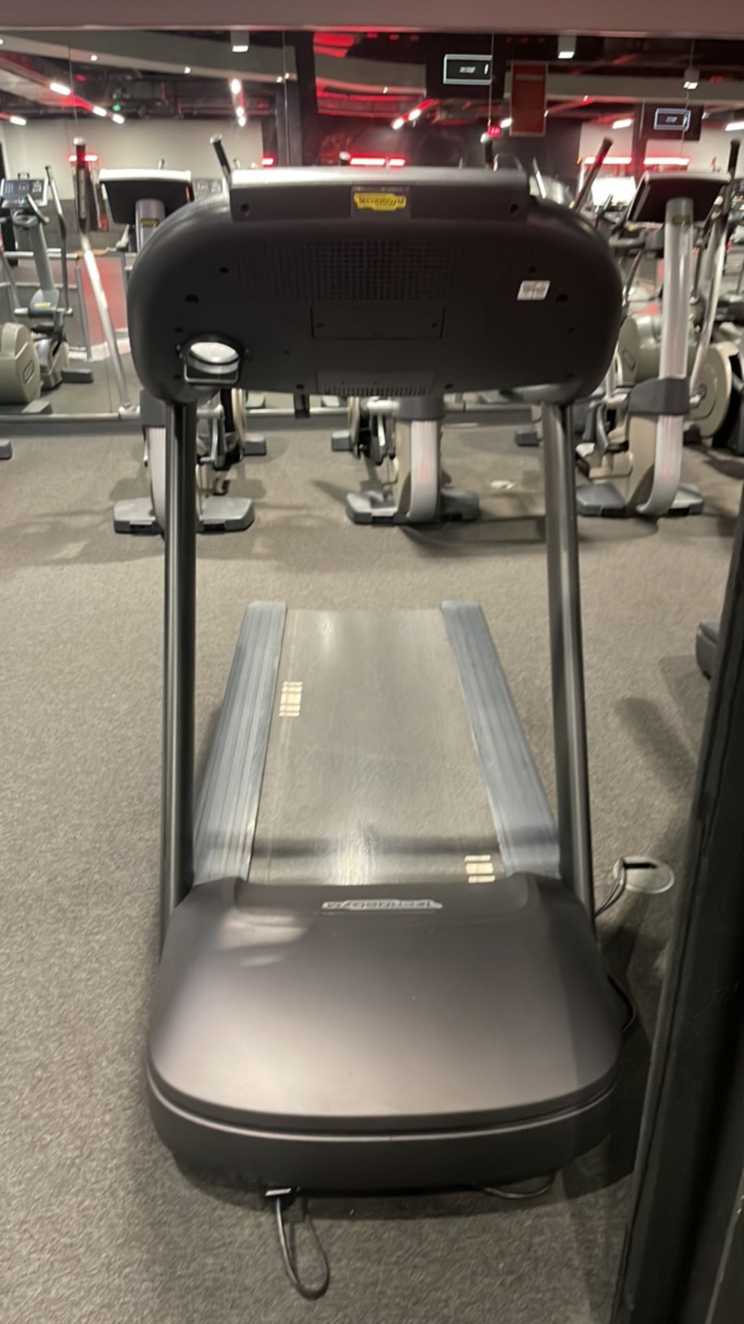 Technogym Run 600 Treadmill - Image 6 of 6