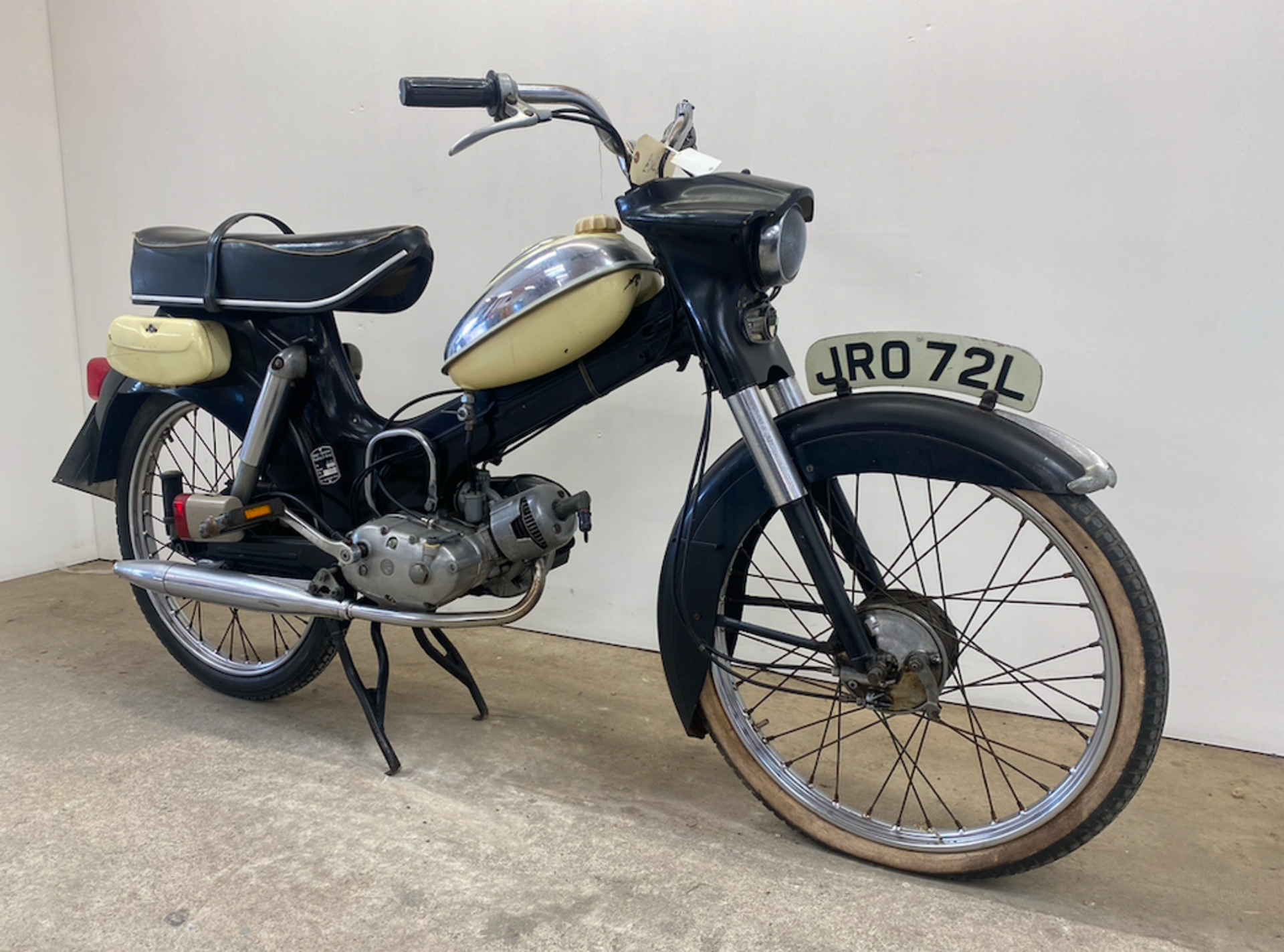 PUCH Model: MV Engine Size (cc): 50 ***NO RESERVE*** - Image 2 of 7