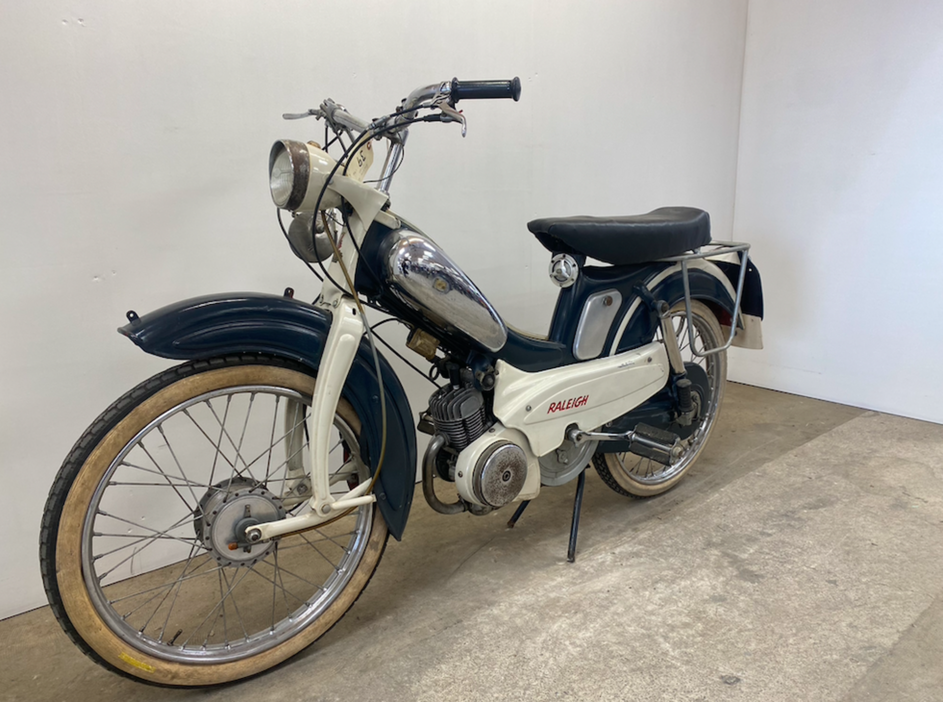 1961 Raleigh Runabout ***NO RESERVE*** - Image 2 of 7