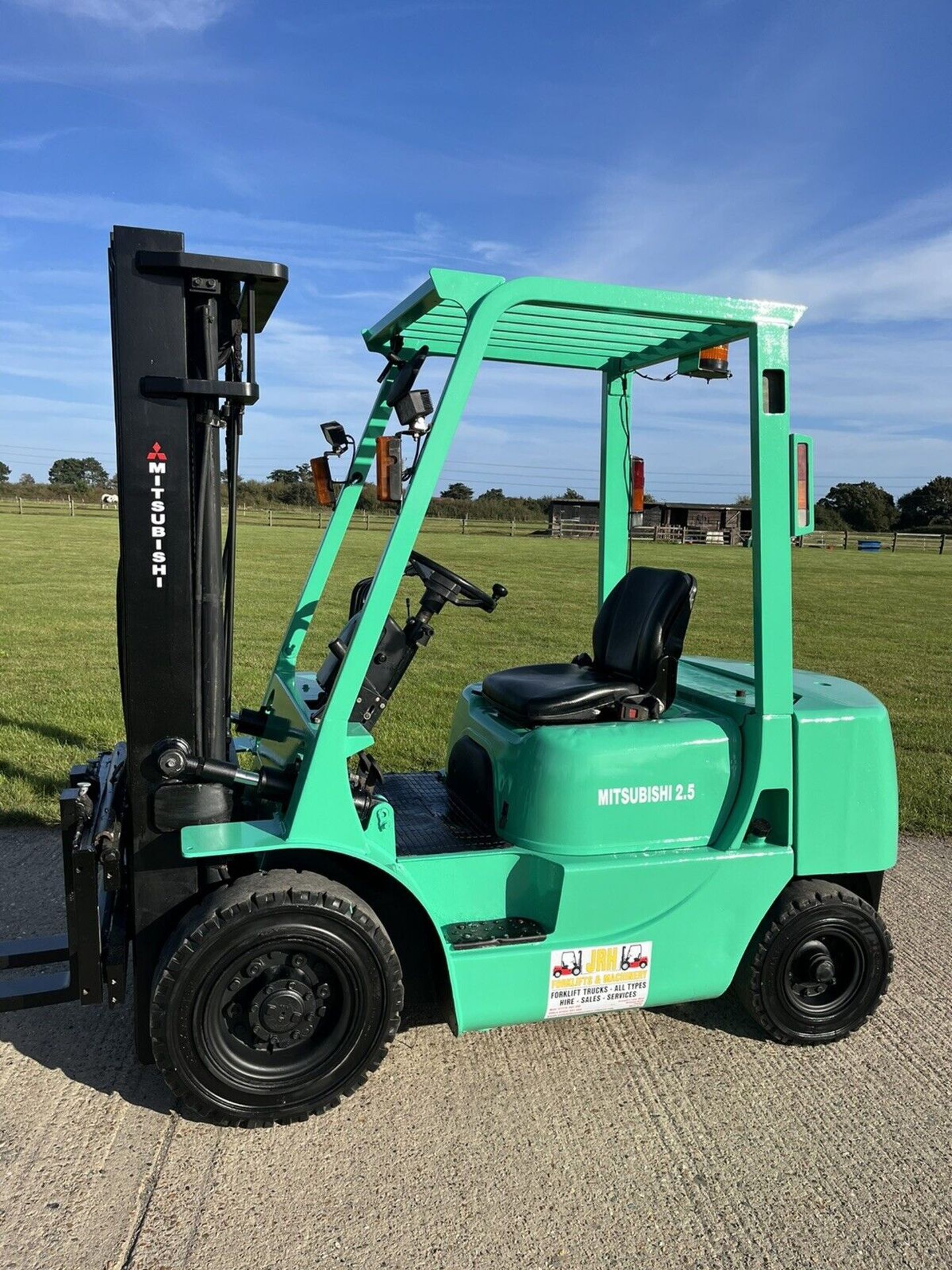 MITSUBISHI, Diesel 2.5 Ton Forklift - Image 5 of 5