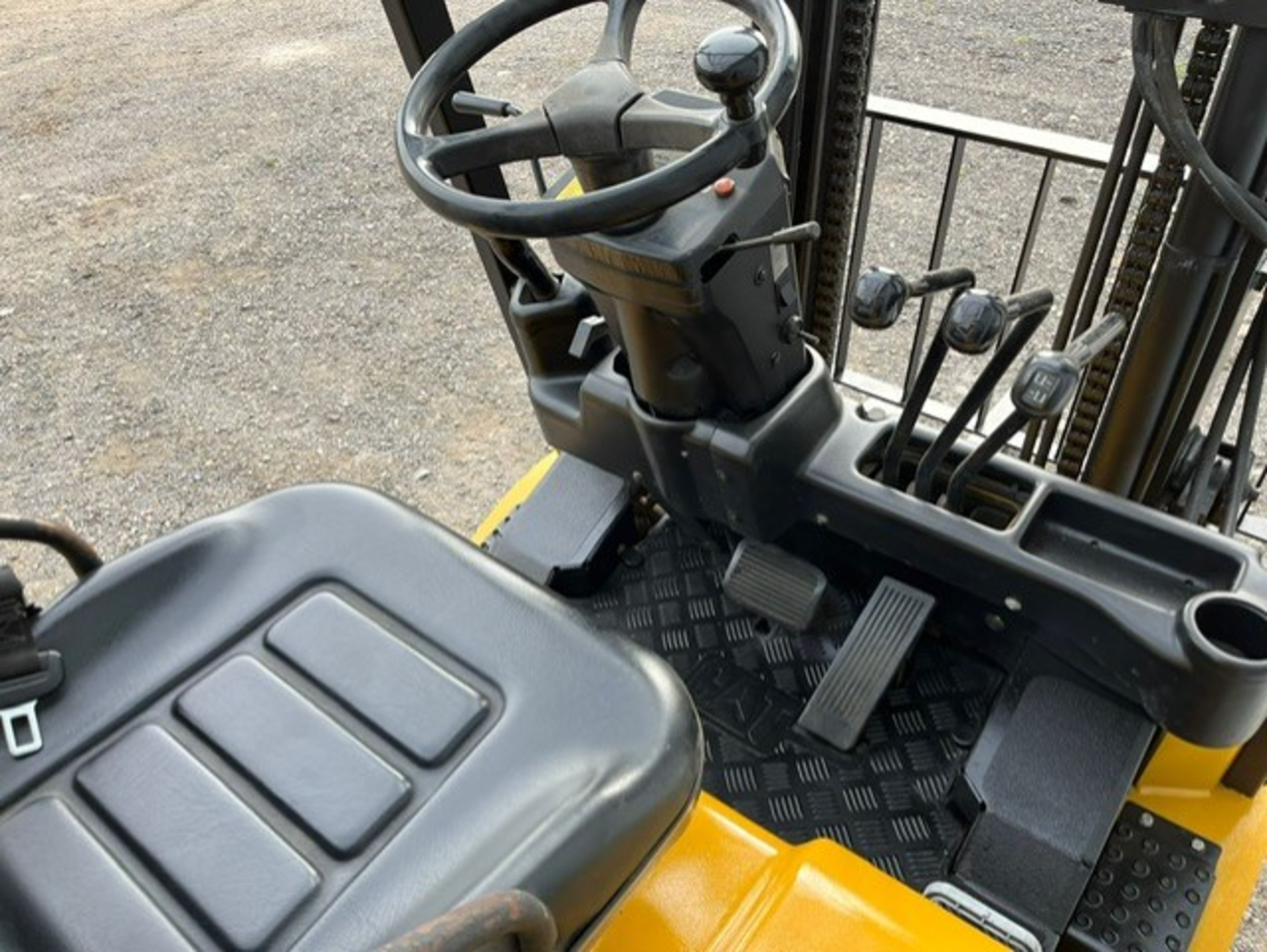 2003 CATERPILLAR, 3 Tonne Electric Forklift - Image 5 of 8