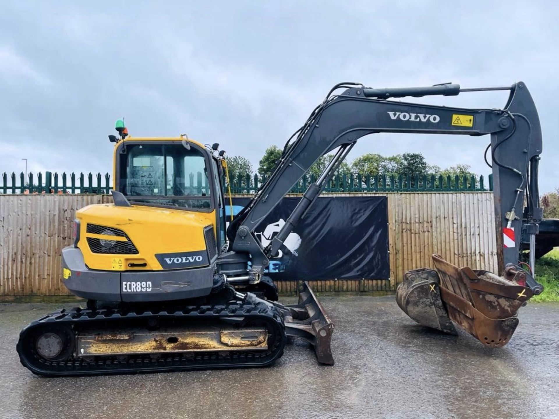 2017, VOLVO ECR88D EXCAVATOR - Image 15 of 16