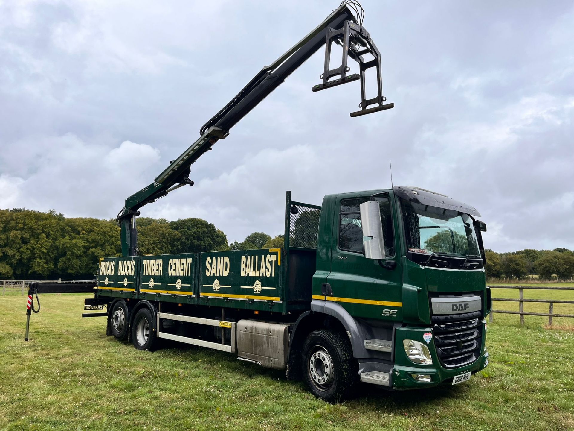 2016, DAF - CF370 (6 x 2) 26 Ton Lorry - Brick/Block Truck - Image 6 of 17