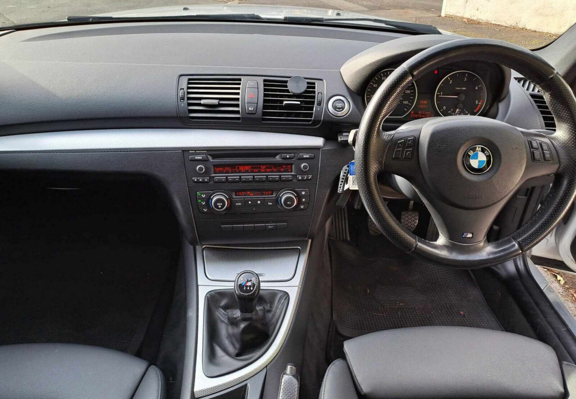 2011, BMW 1 Series - 116d M-Sport - Image 10 of 15