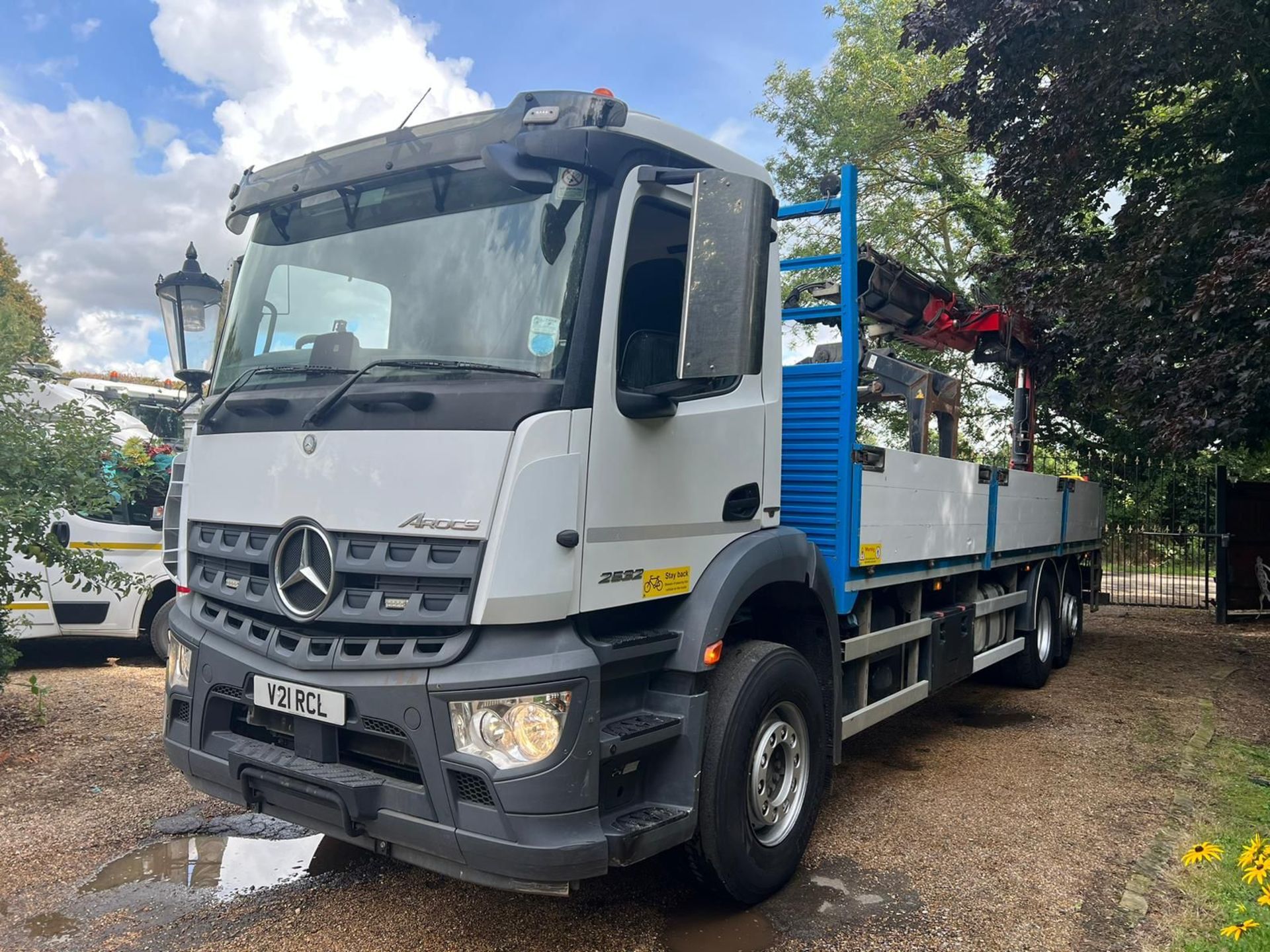 2017, MERCEDES AROC 2532 (6 X 2) 26 Ton Hiab - Brick/Block Truck - Image 2 of 14