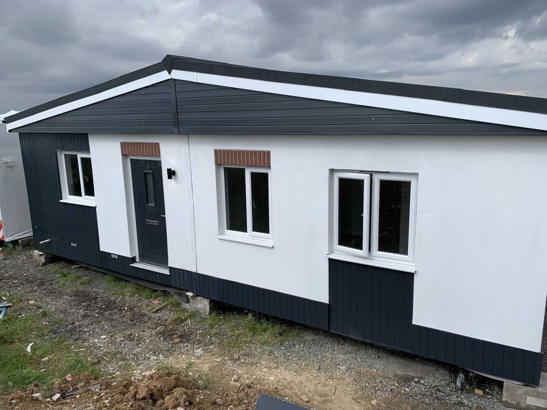 2 Bedroom Antracite Clad & Rendered Modular Bungalow - Image 4 of 62