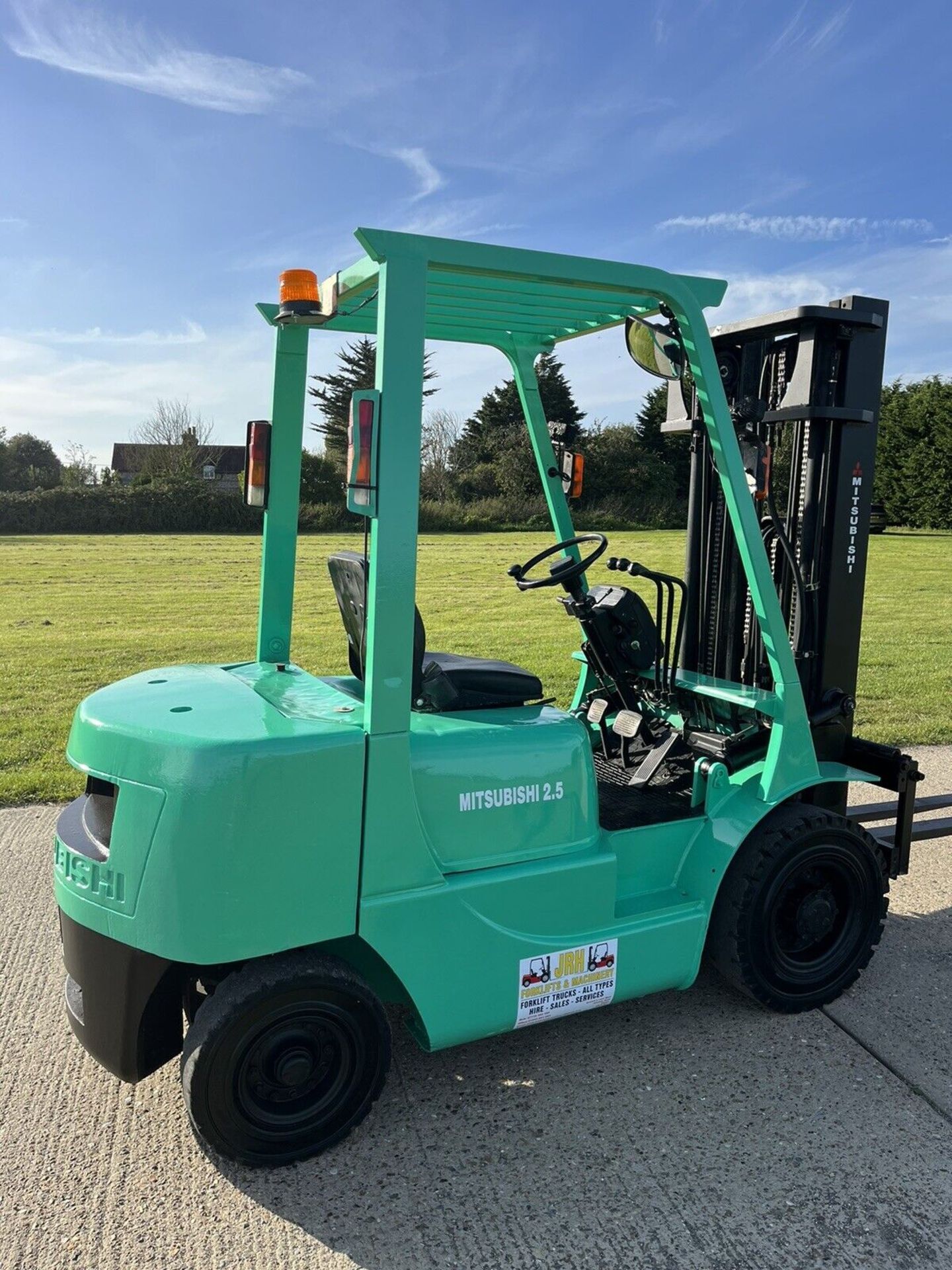 MITSUBISHI, Diesel 2.5 Ton Forklift - Image 3 of 5