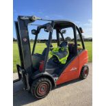 LINDE - H25 Gas Forklift (Container Spec)