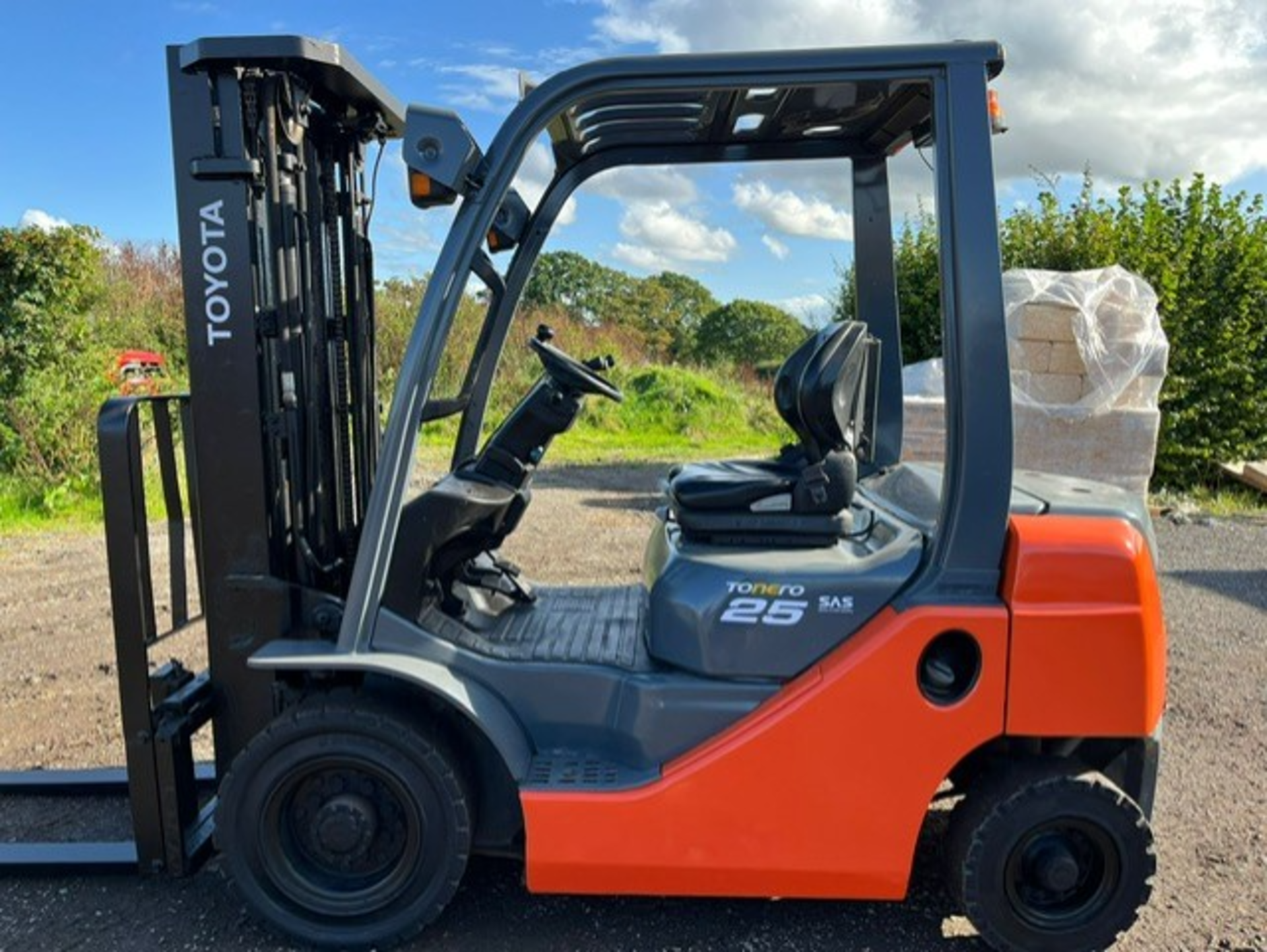 2018, TOYOTA - 2.5 Tonne Diesel Forklift - Image 3 of 7