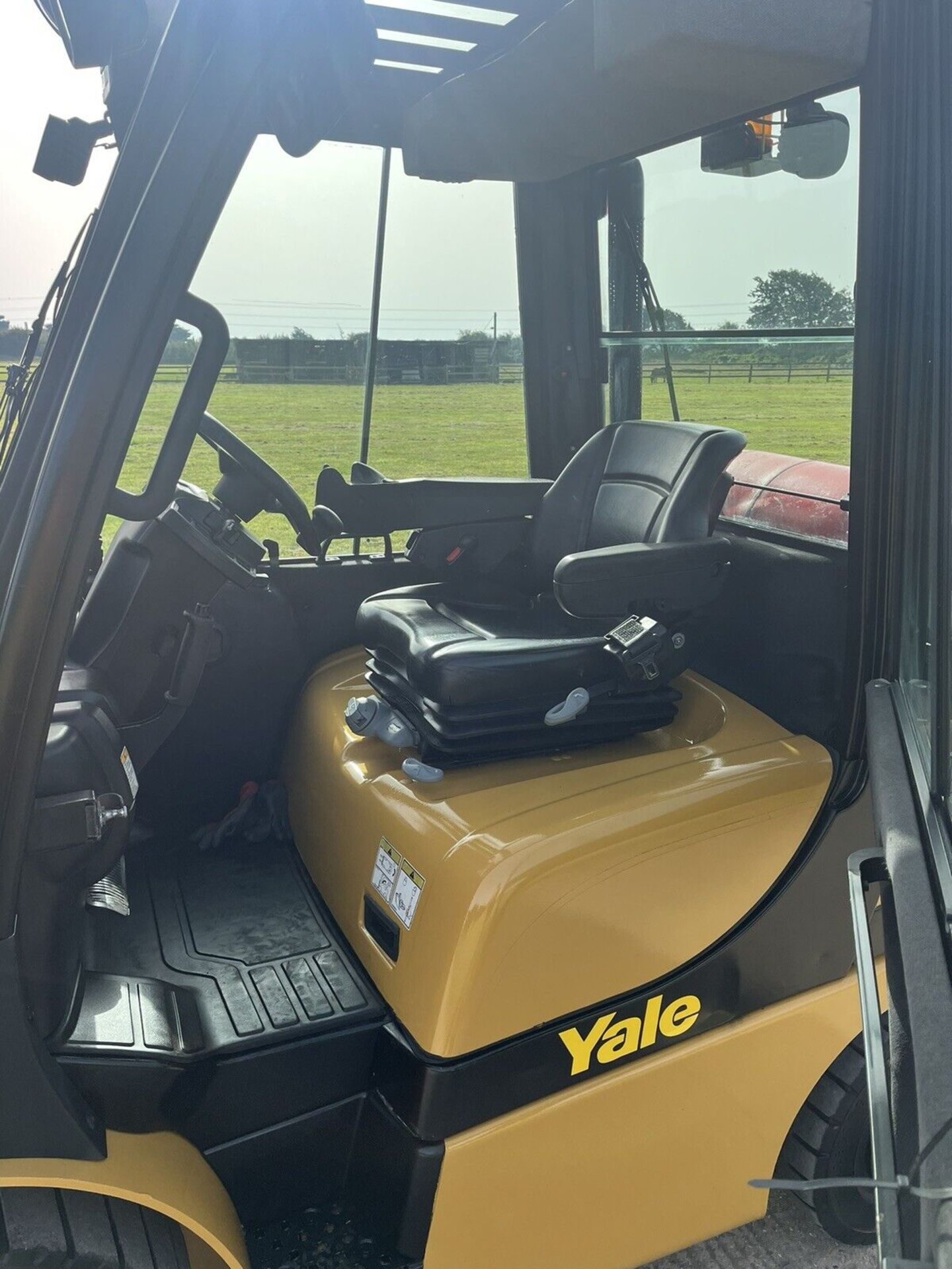 2012 YALE, LPG Forklift - Image 4 of 6