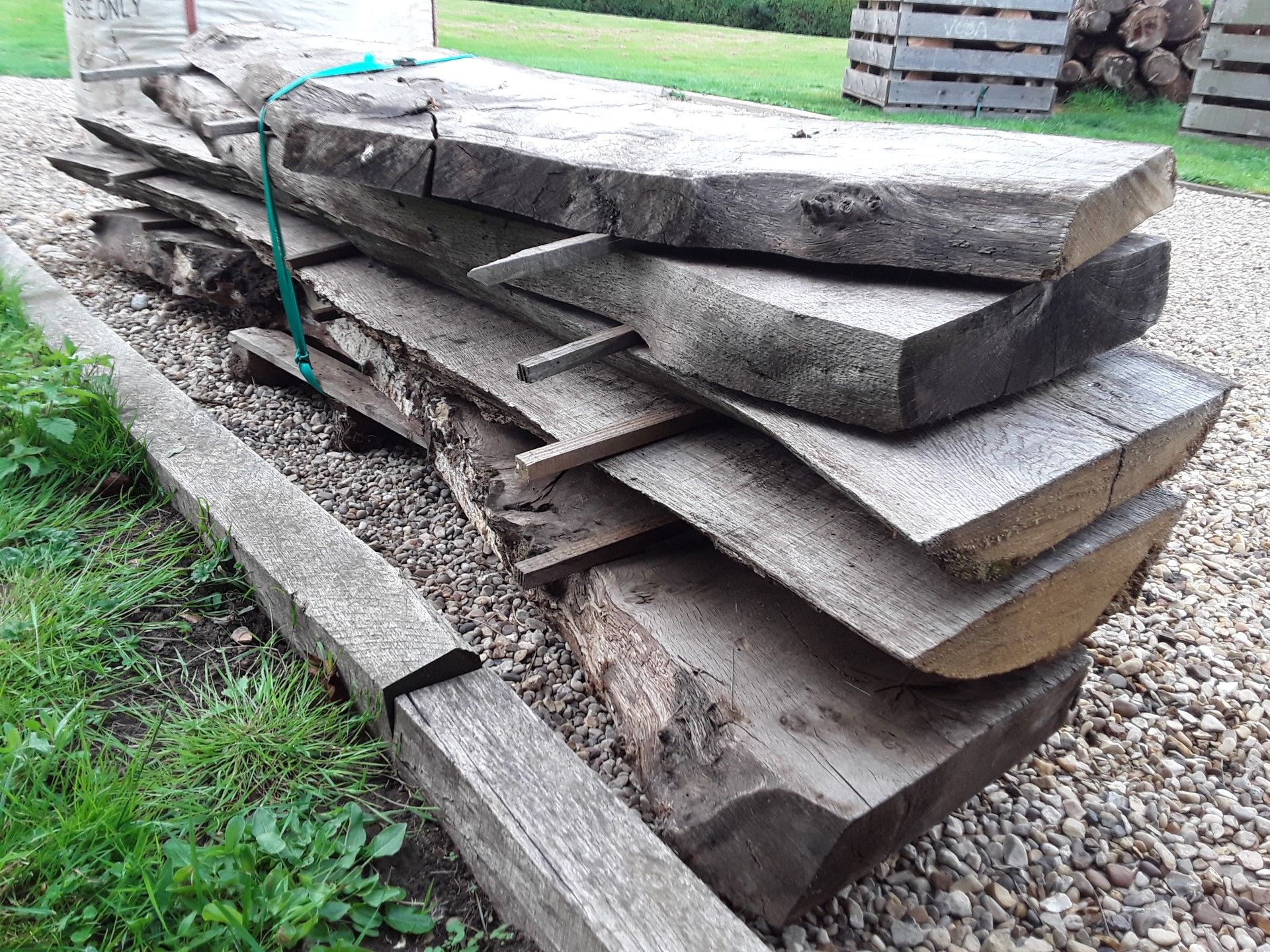 5x Hardwood Air Dried Sawn Waney Edge / Live Edge English Oak Slabs - Image 4 of 5