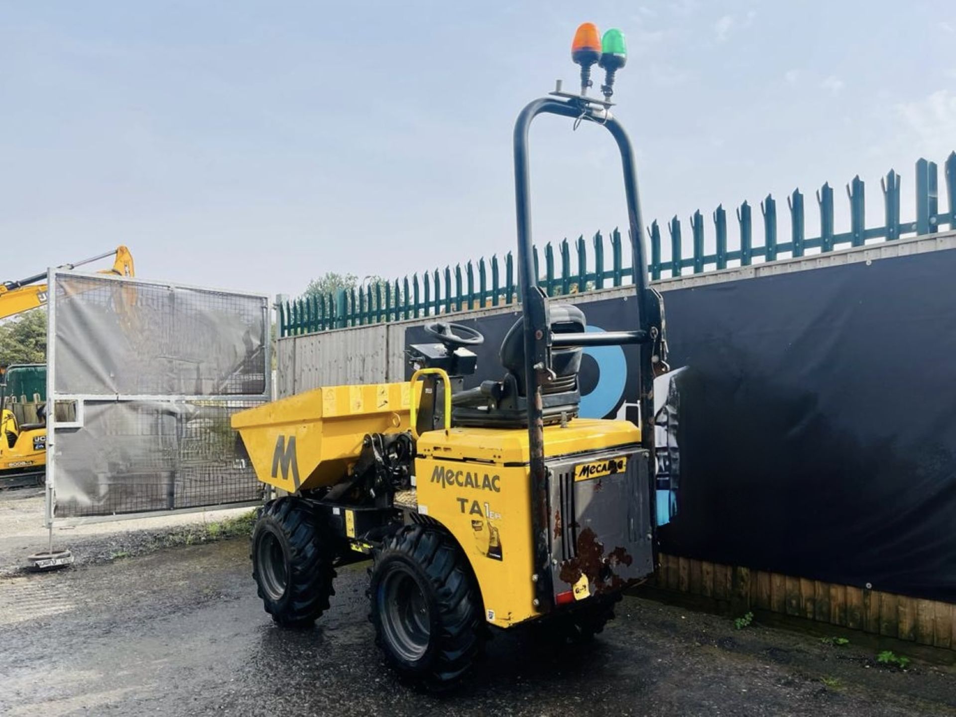 2018, MECALAC 1 T DUMPER - Image 8 of 17