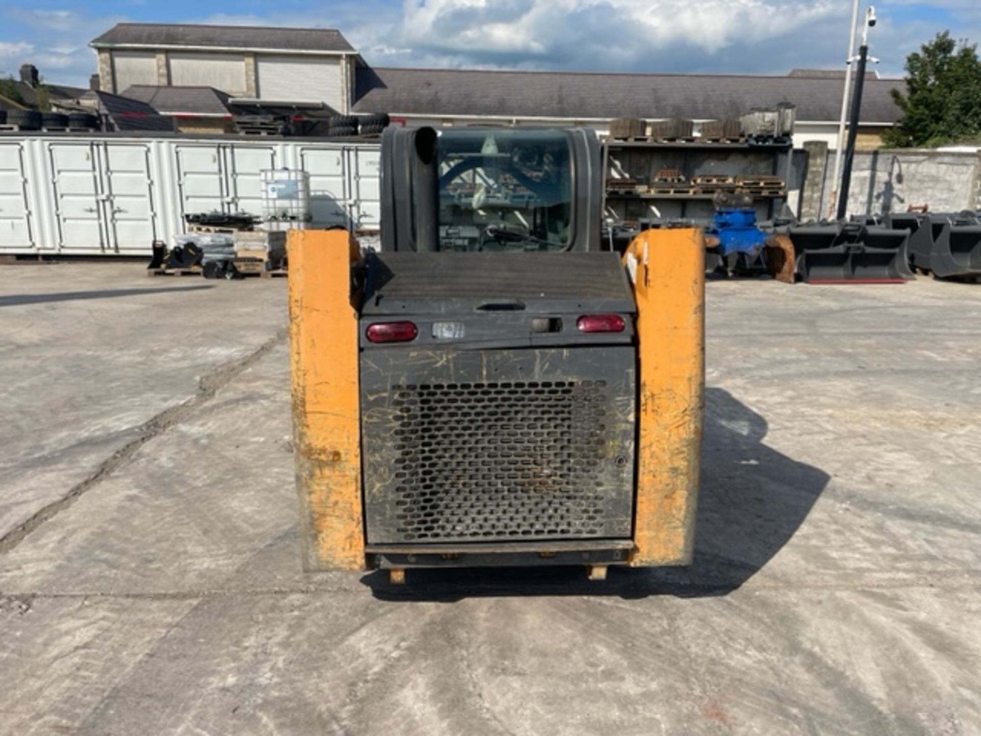 2016 CASE SR130 SKIDSTEER - Image 8 of 12