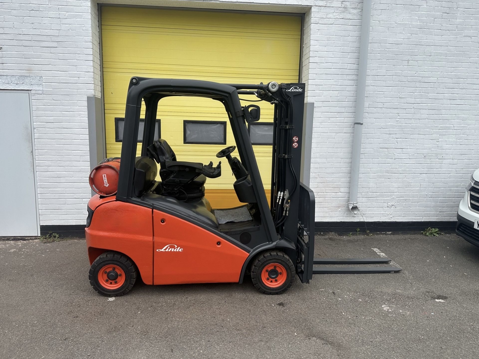 2012, LINDE H16T Forklift - Image 6 of 7