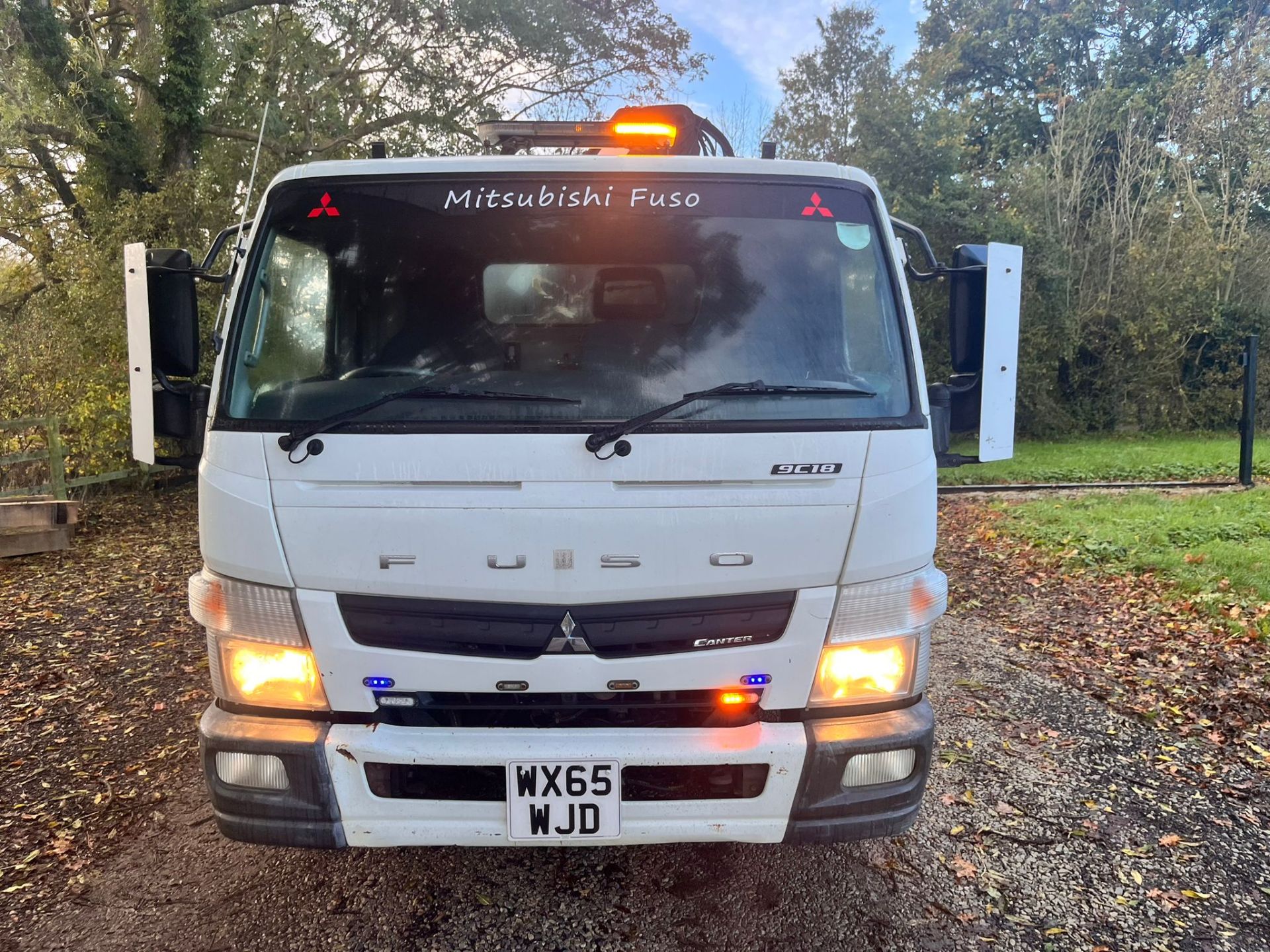 2015 - 65 REG MITSUBISHI FUSO Canter Tipper / Grab Lorry. - Image 10 of 17