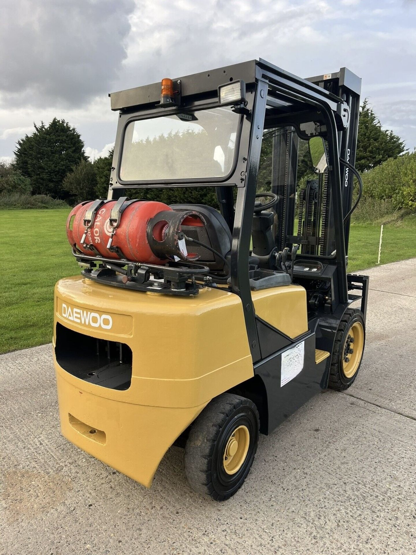 DAEWOO / DOOSAN 3 Tonne Gas Forklift - Image 6 of 7