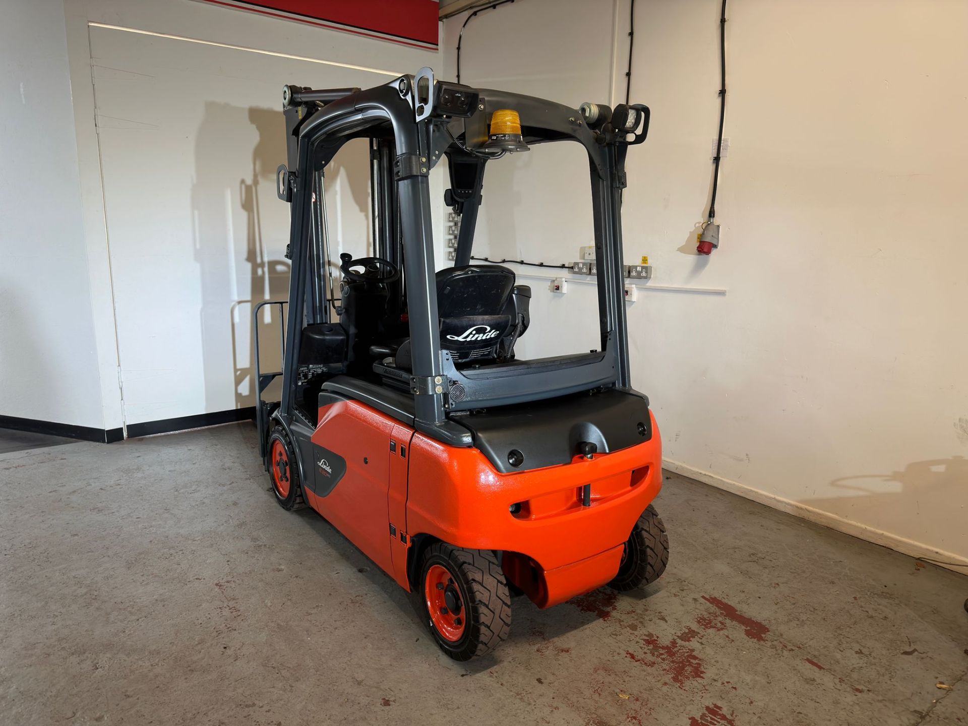 2017 LINDE E20PL (Container Spec) Electric Forklift - Bild 5 aus 7