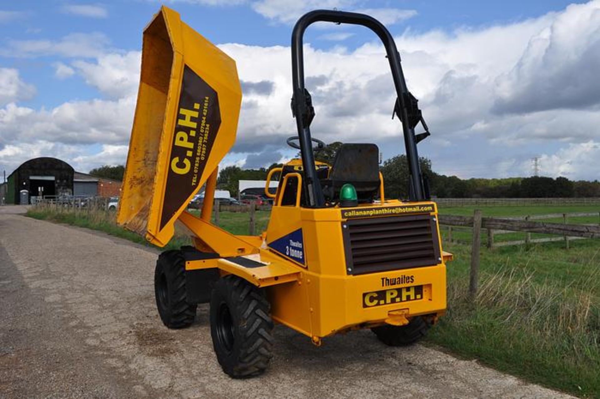 2004 THWAITES 3 TONNE SWIVEL DUMPER - Bild 7 aus 10