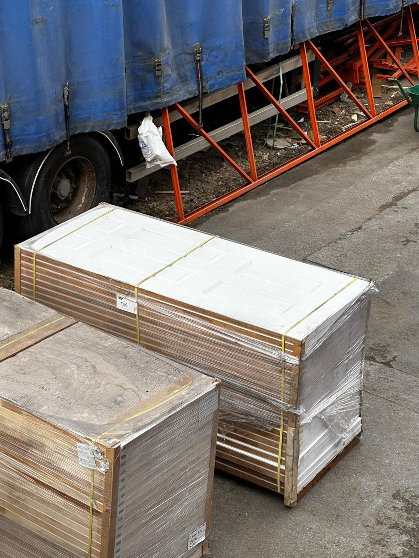 NO RESERVE - 1 x pallet of Composite Door Blanks (23 x doors per pallet) 84 x 2018 - Bild 7 aus 7