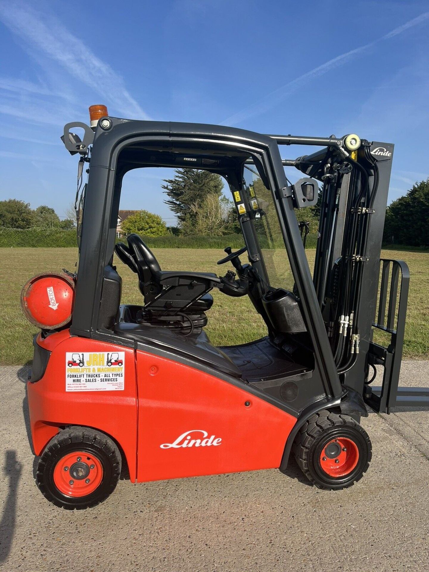 2011, LINDE, 1.6 Tonne Gas Forklift - (Container Spec) - Bild 3 aus 5