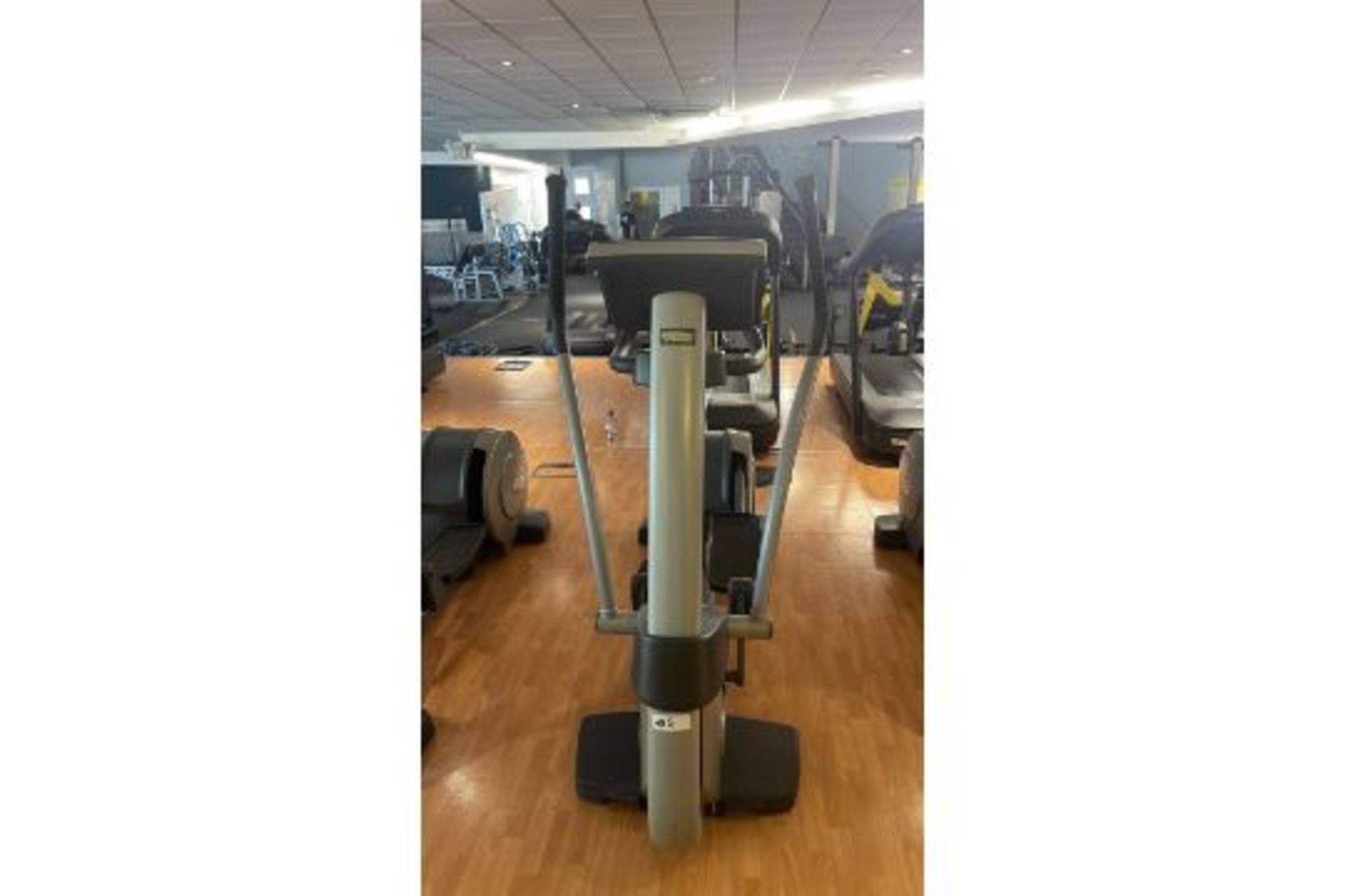 Technogym Crosstrainer - Image 2 of 6