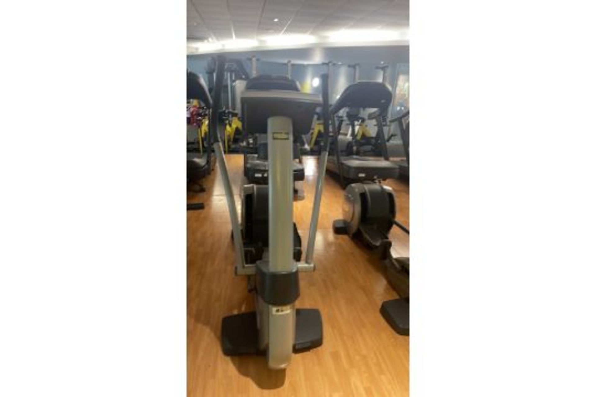 Technogym Crosstrainer - Image 2 of 6