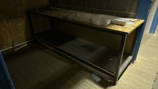 1 x Work Bench with Metal Frame