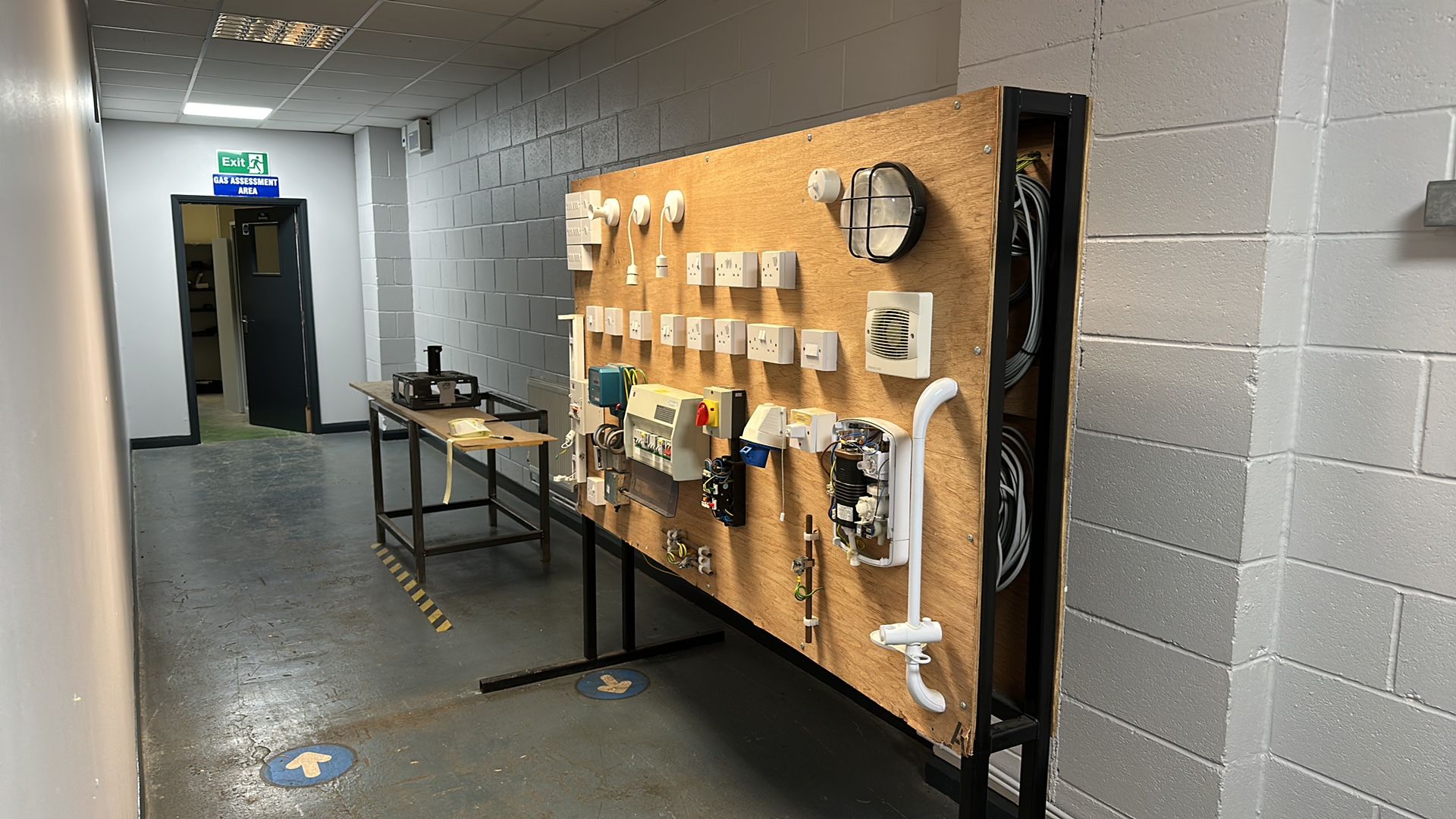 College Electrical Training Board - Image 2 of 4