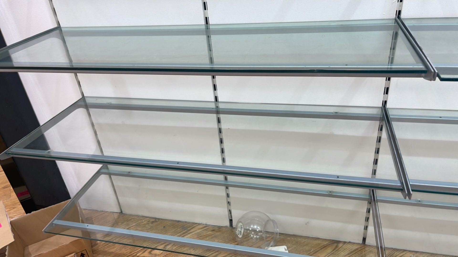 Wall of Glass Shelving - Image 2 of 3