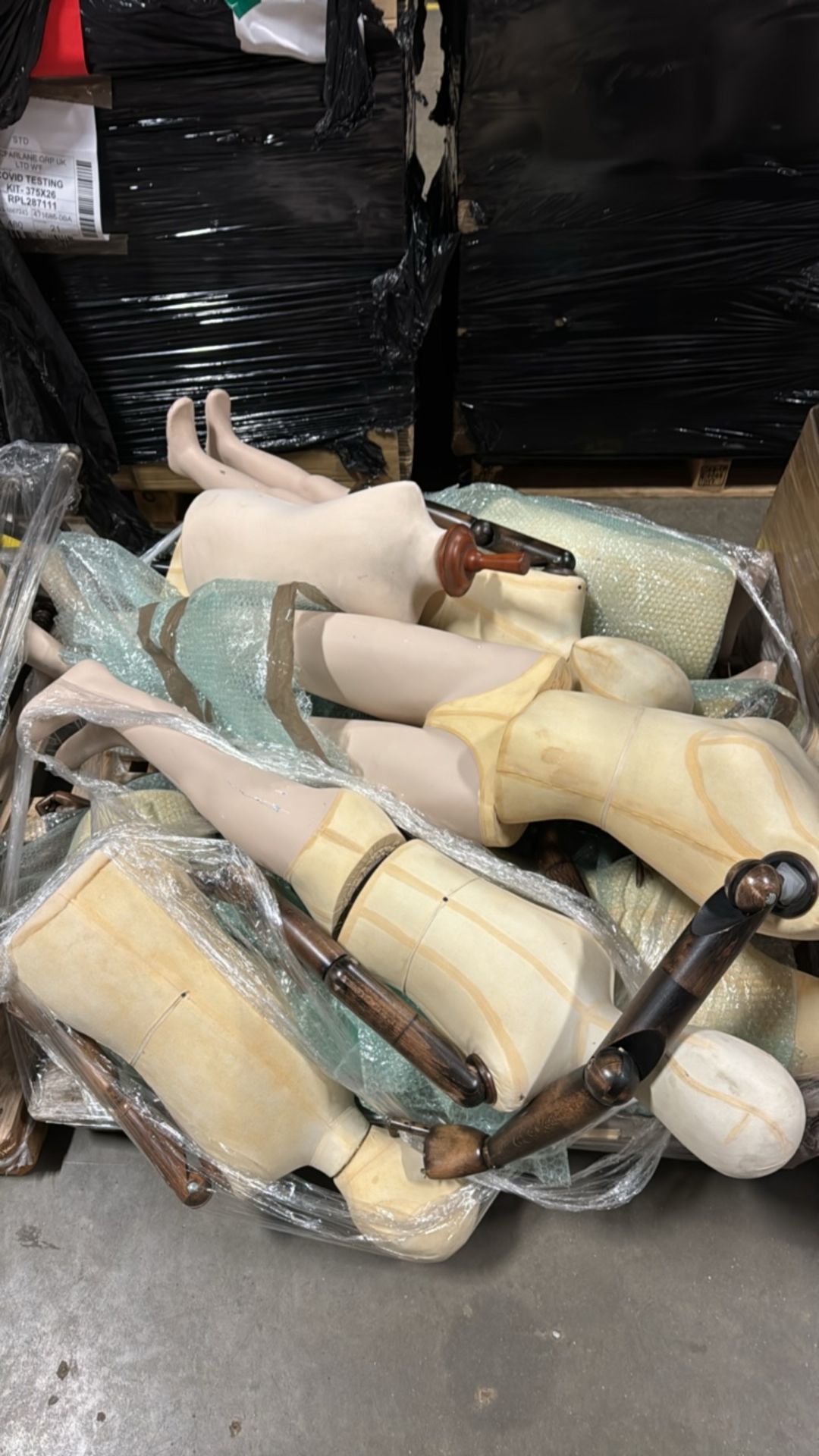 Pallet Of Mixed Manequin Busts - Image 2 of 2