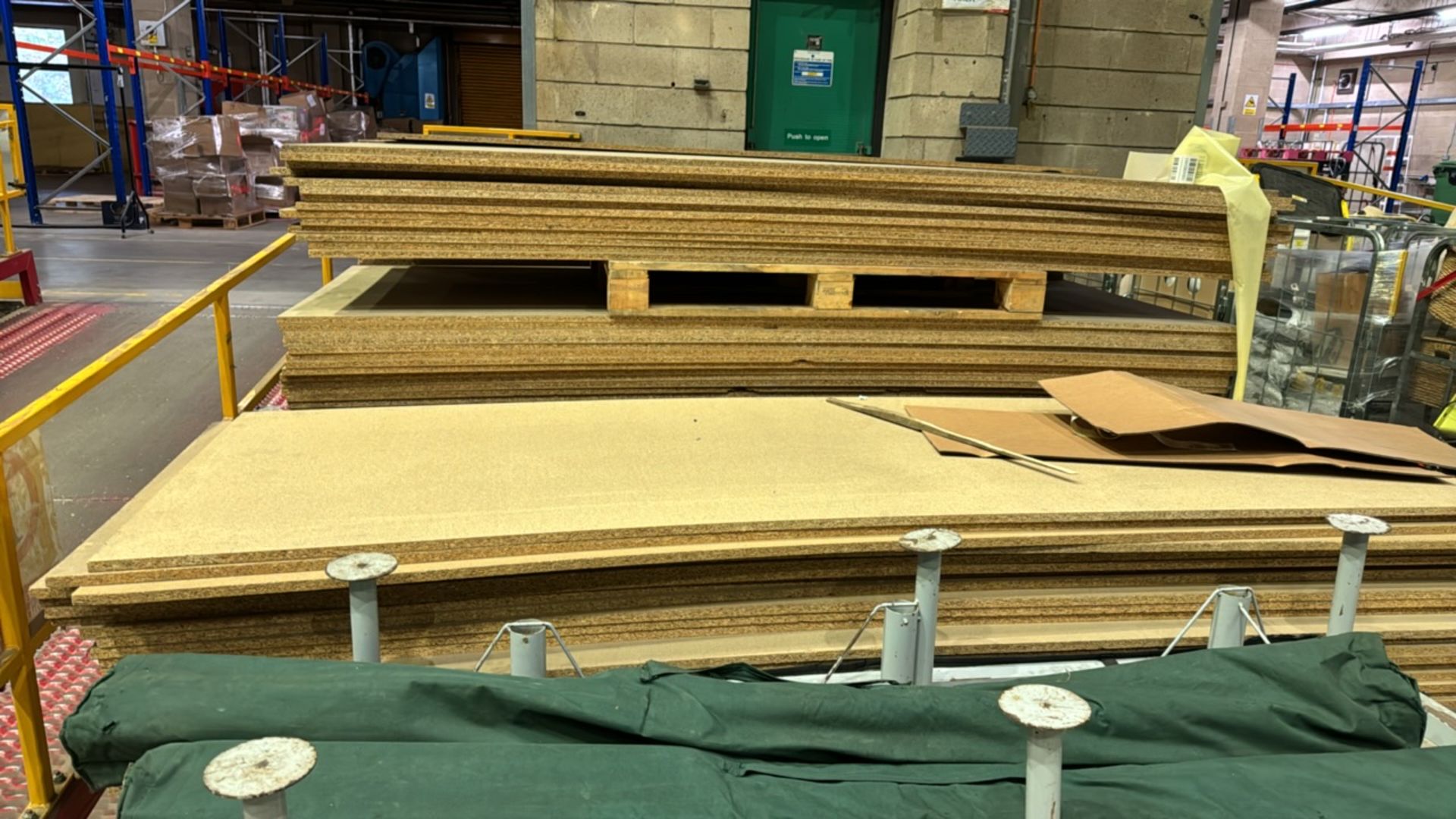 Planks Of Chipboard - Image 2 of 4