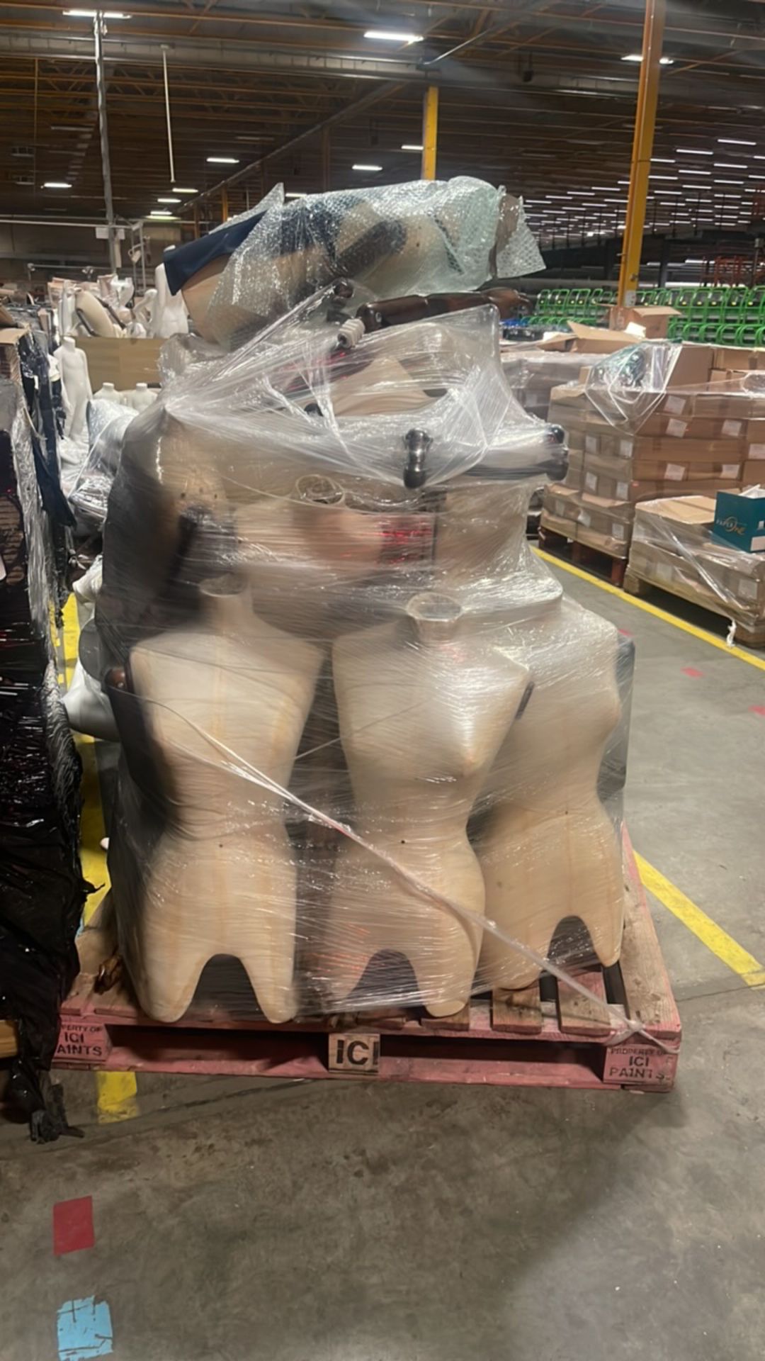 Pallet Of Mixed Mannequins Busts - Image 3 of 4